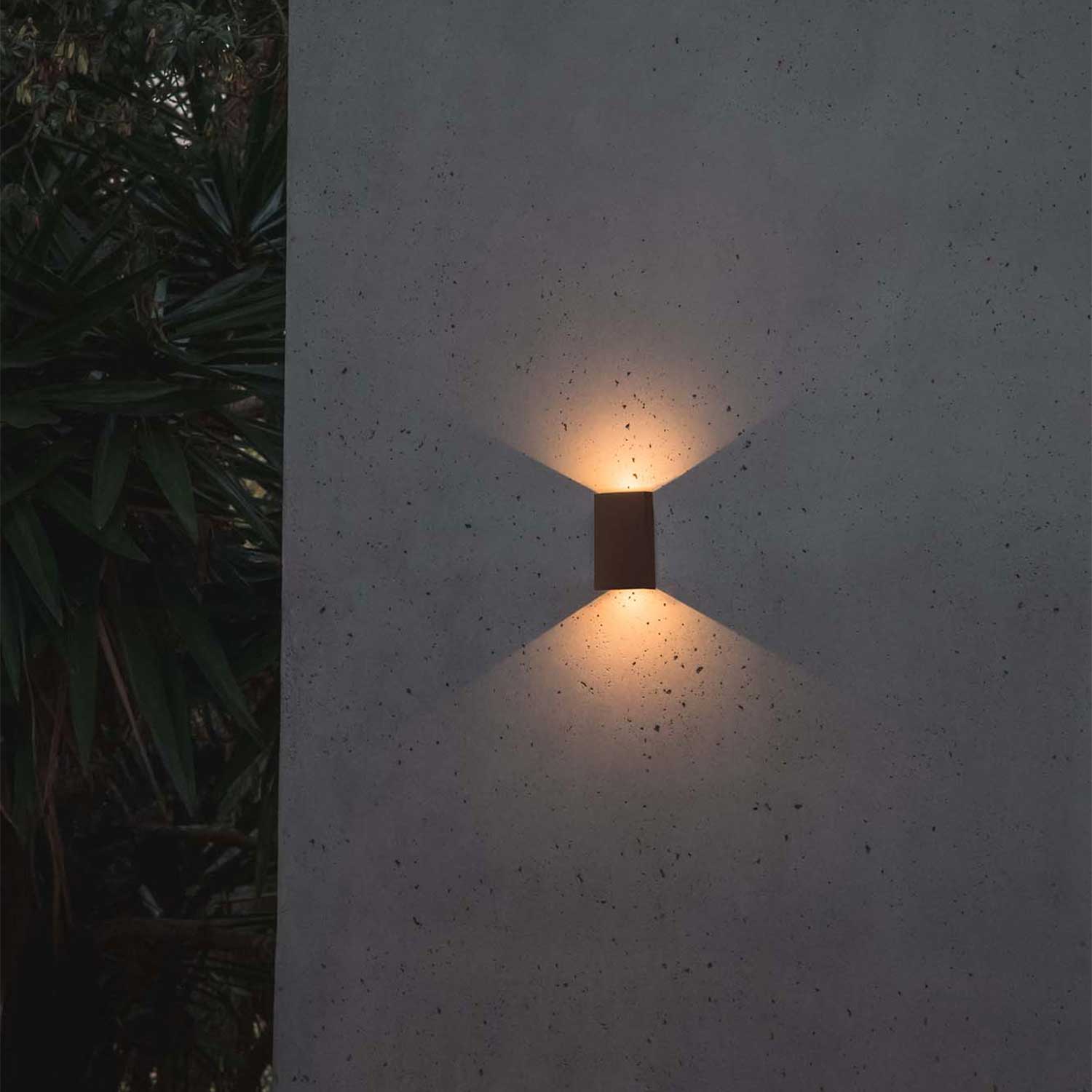 Nairobi - Applique murale led design rouille extérieure
