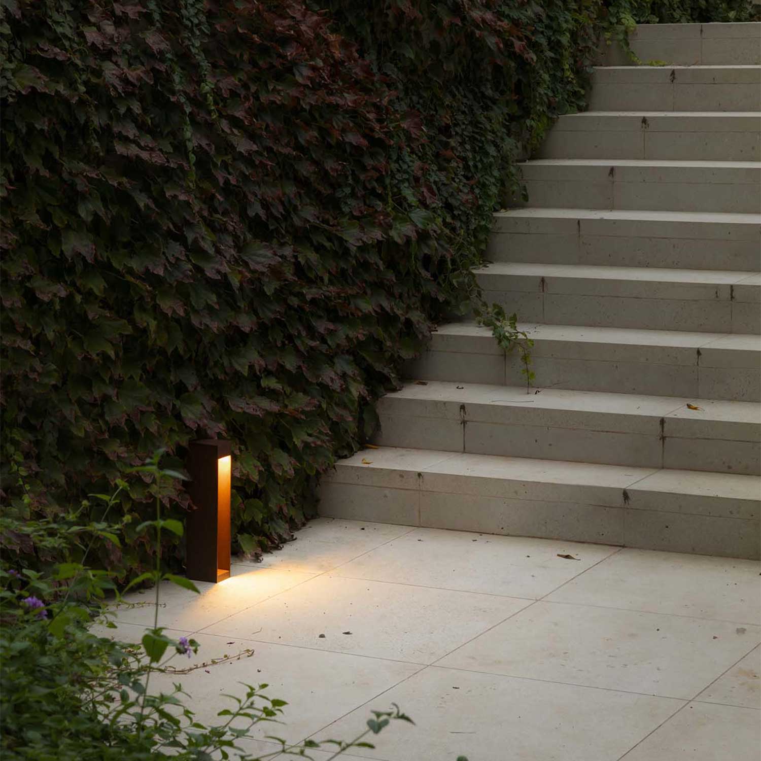 Cerler - Balise d'extérieure led moderne en acier pour allées