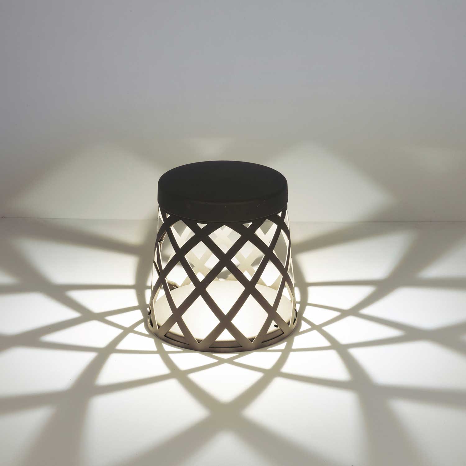 Shadow - Balise design pour extérieur avec led intégrée