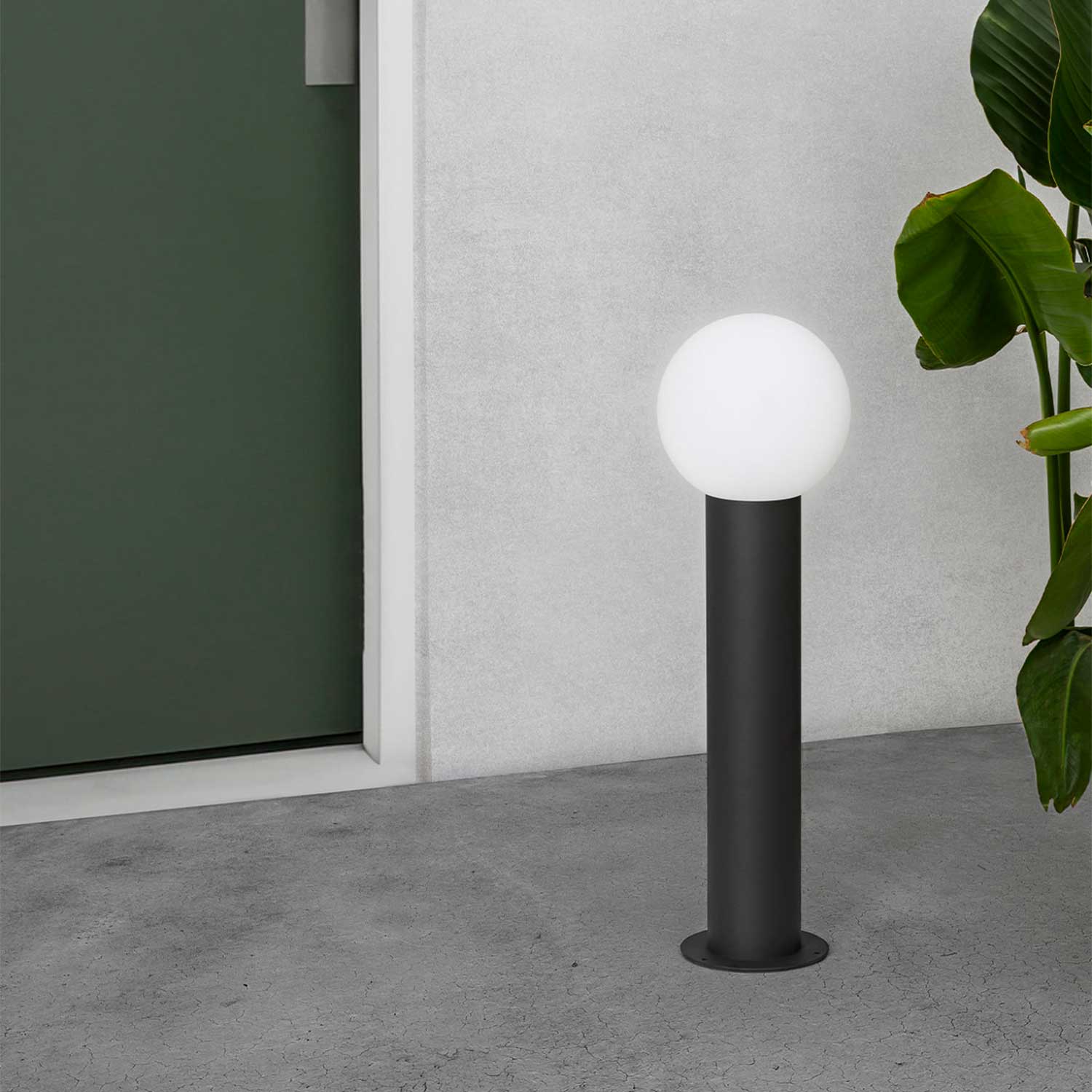 Moon - Borne lumineuse boule en alu gris foncé pour jardin