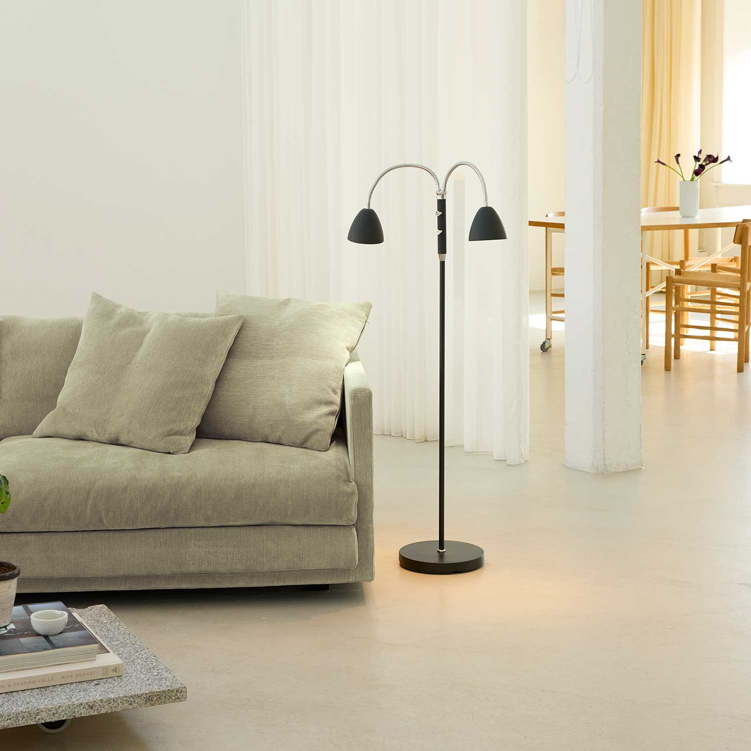 Habitación - Lámpara de pie de diseño vintage orientable