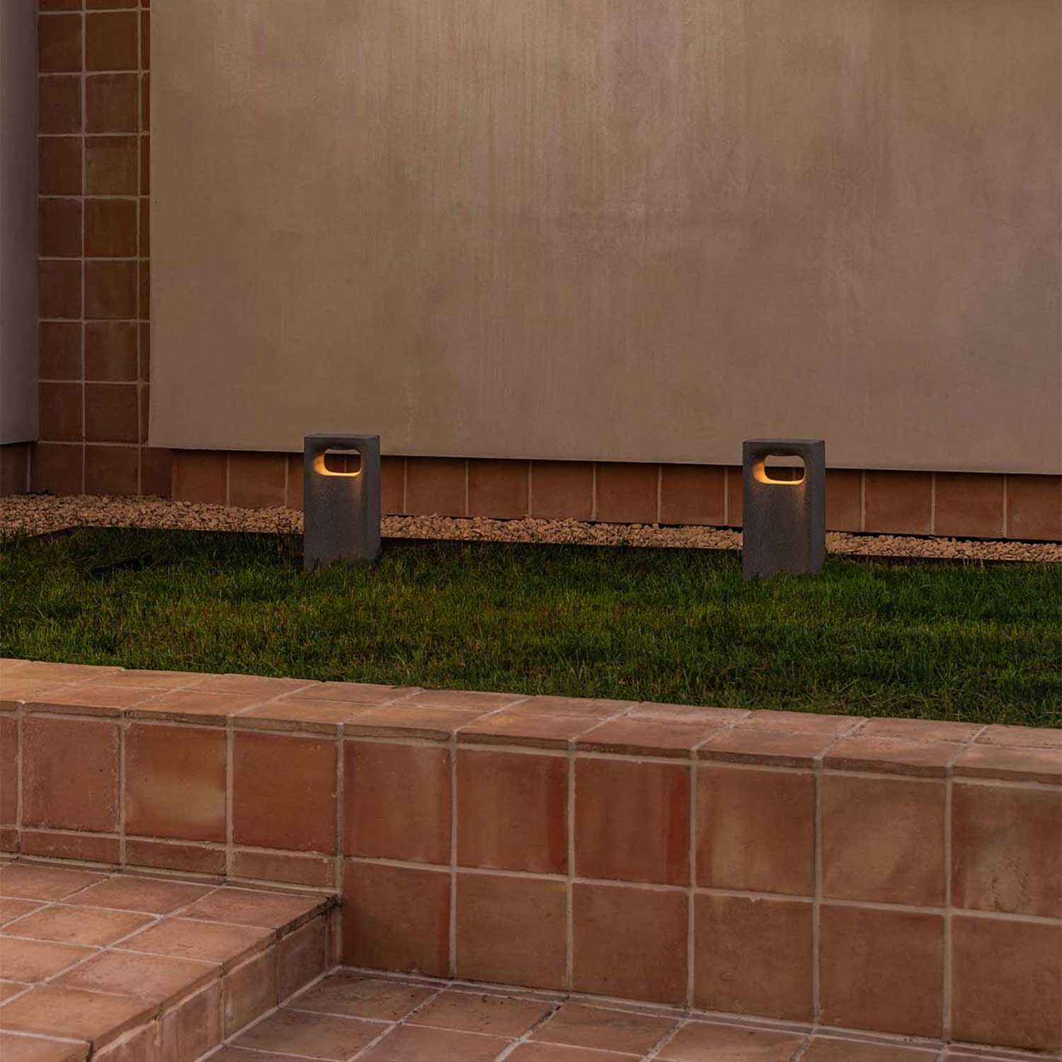 Glint - Borne led extérieure béton design pour jardin moderne