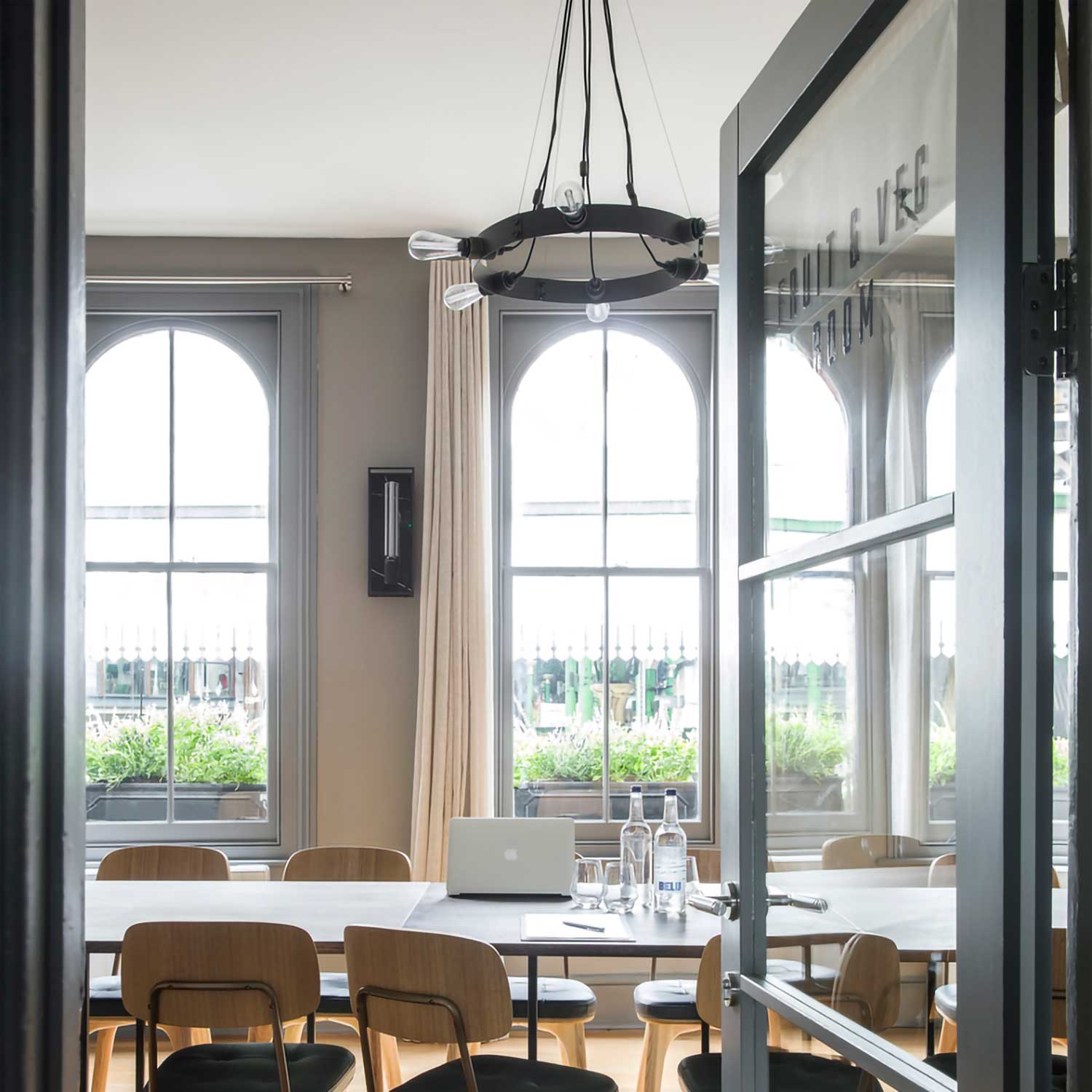 Hero Light - Industrial metal chandelier and bulbs for kitchen