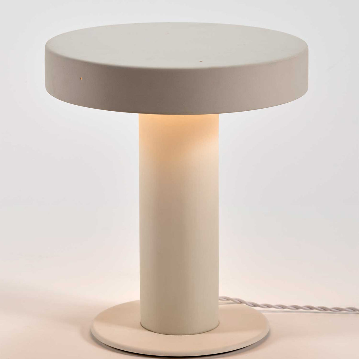 Clara 03 - Lampe à poser en grès