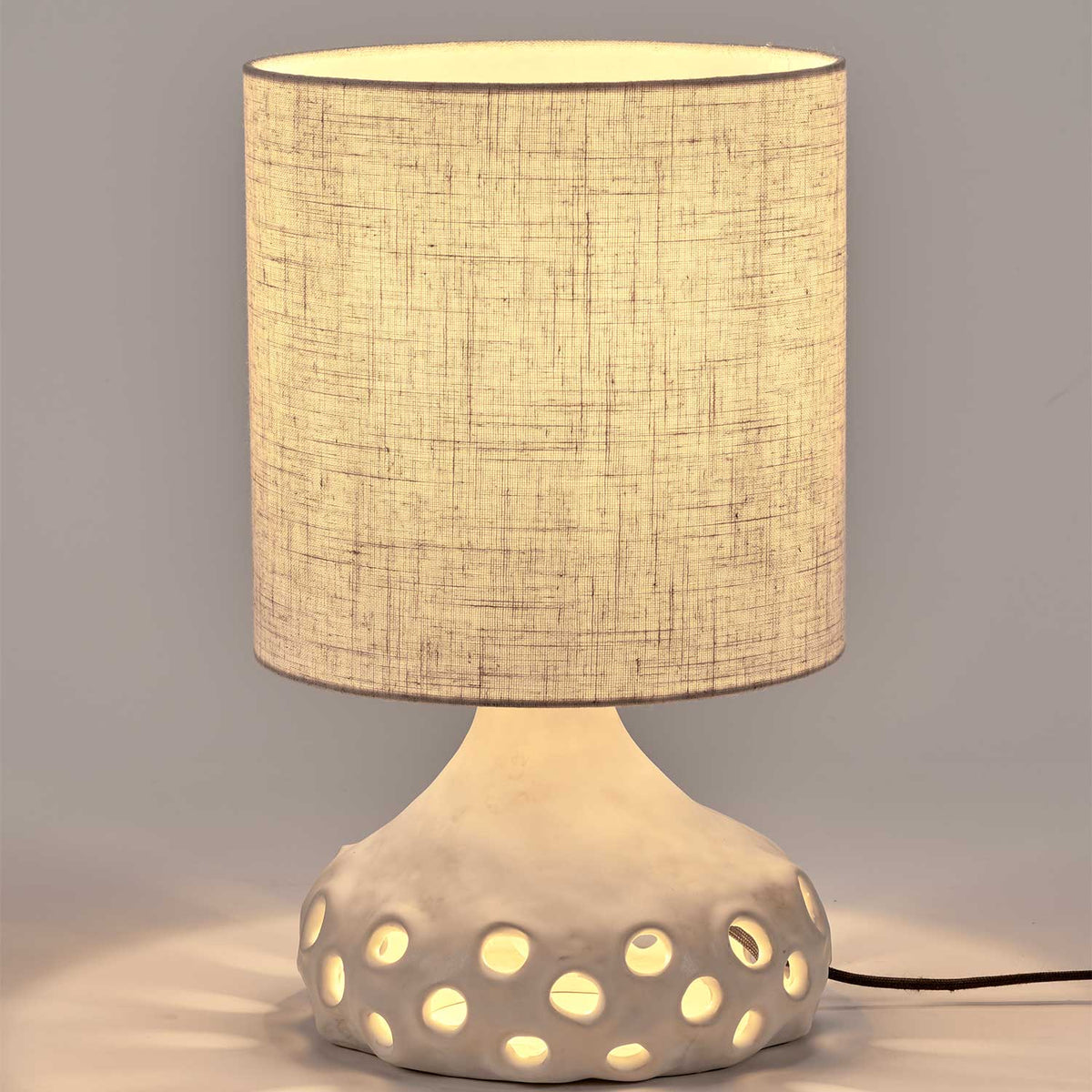 Oya 01 - Lampe à poser en grès