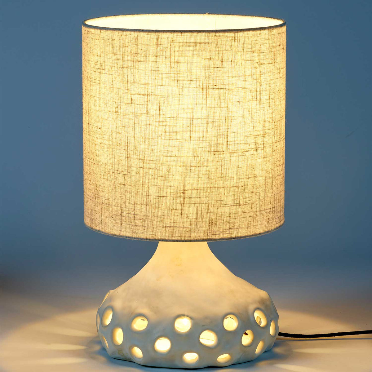Oya 01 - Lampe à poser en grès