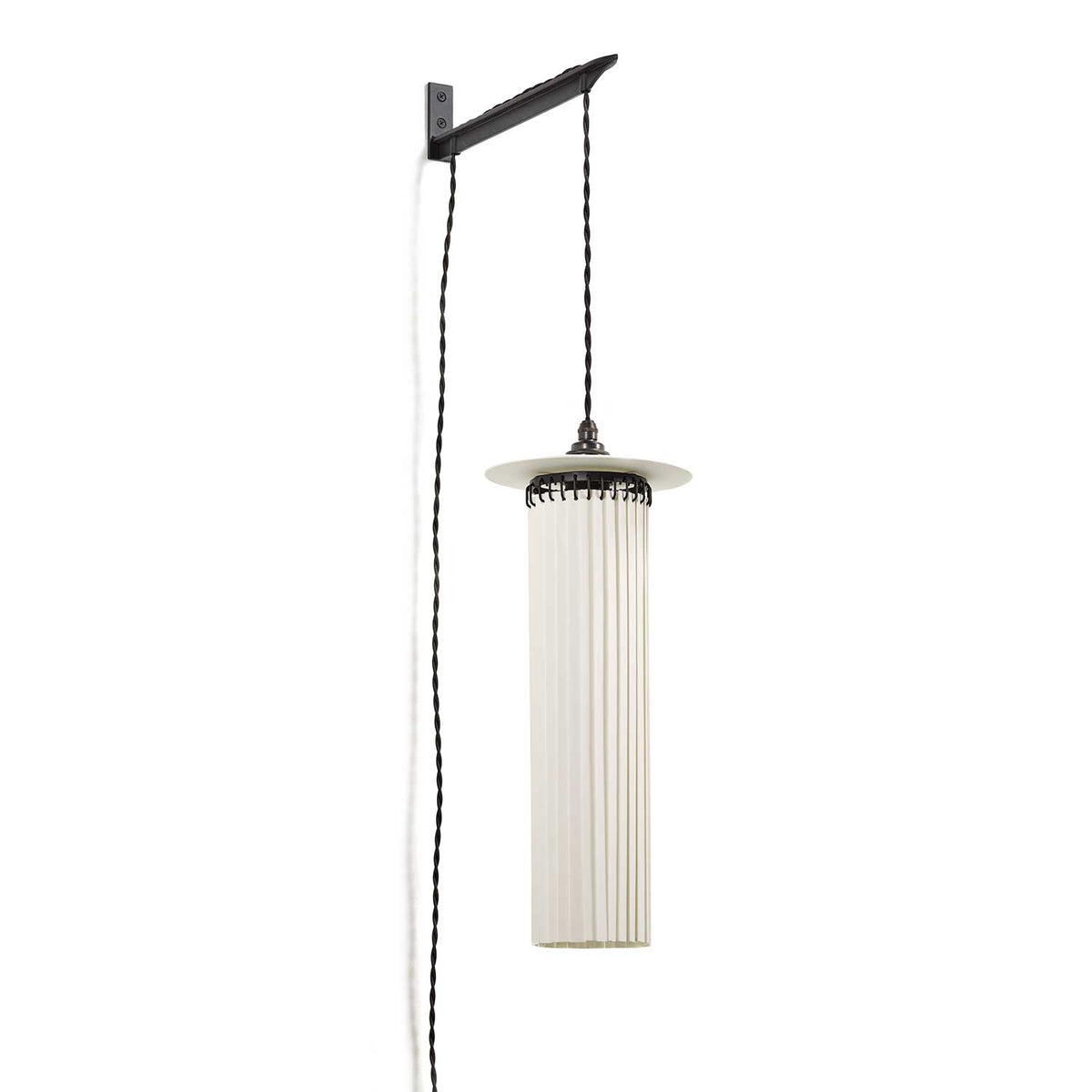 Olga 2 - Applique murale en acier et porcelaine, style minimaliste