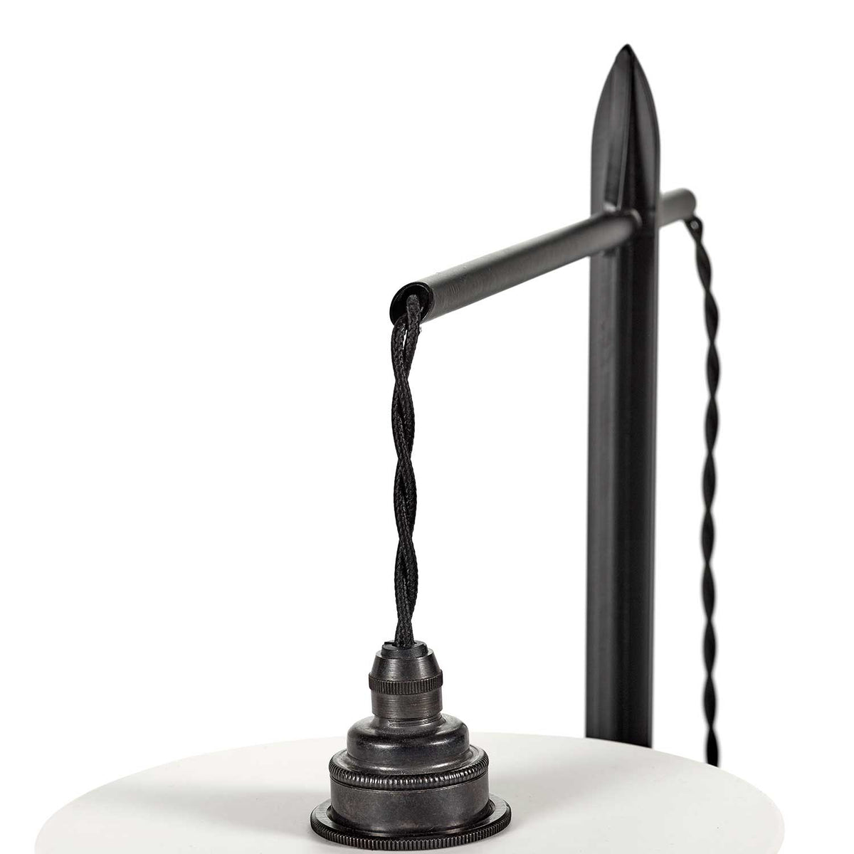 Olga 4 - Lampe à poser en acier et porcelaine, style minimaliste