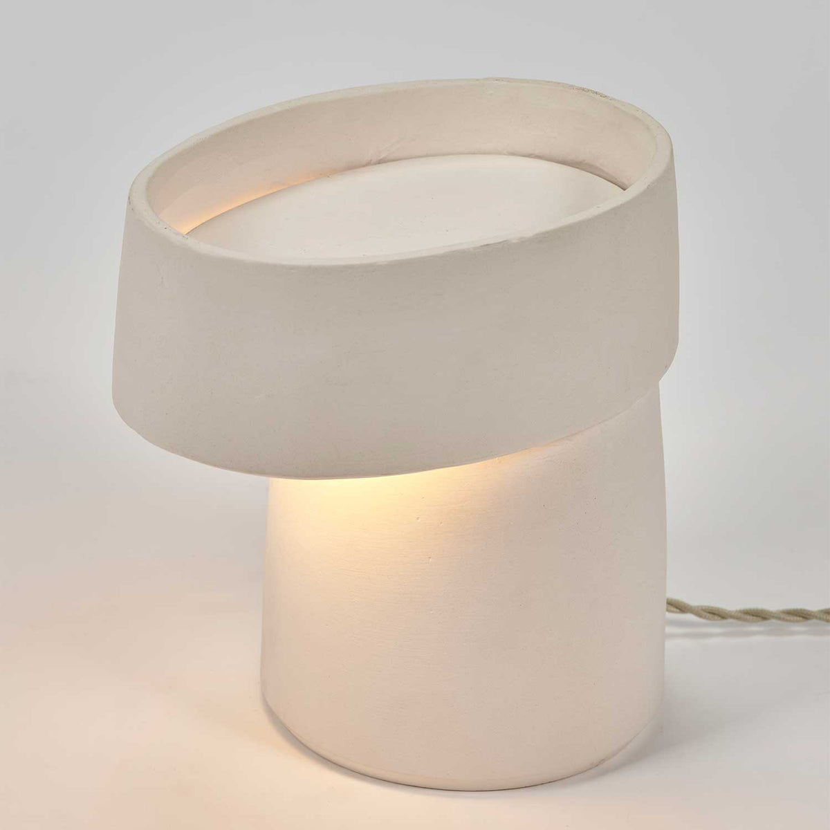 Romé - Lampe à poser en grès