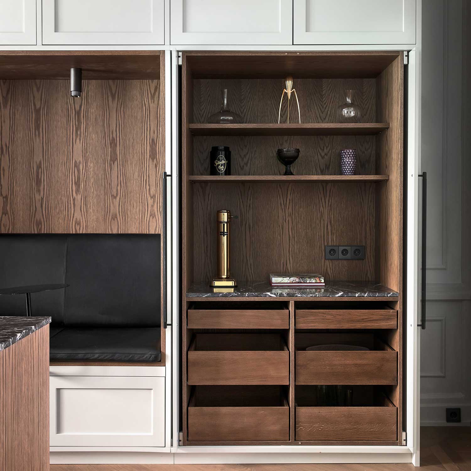 Exhaust Surface Linear - Foco de pared para cocina contemporánea