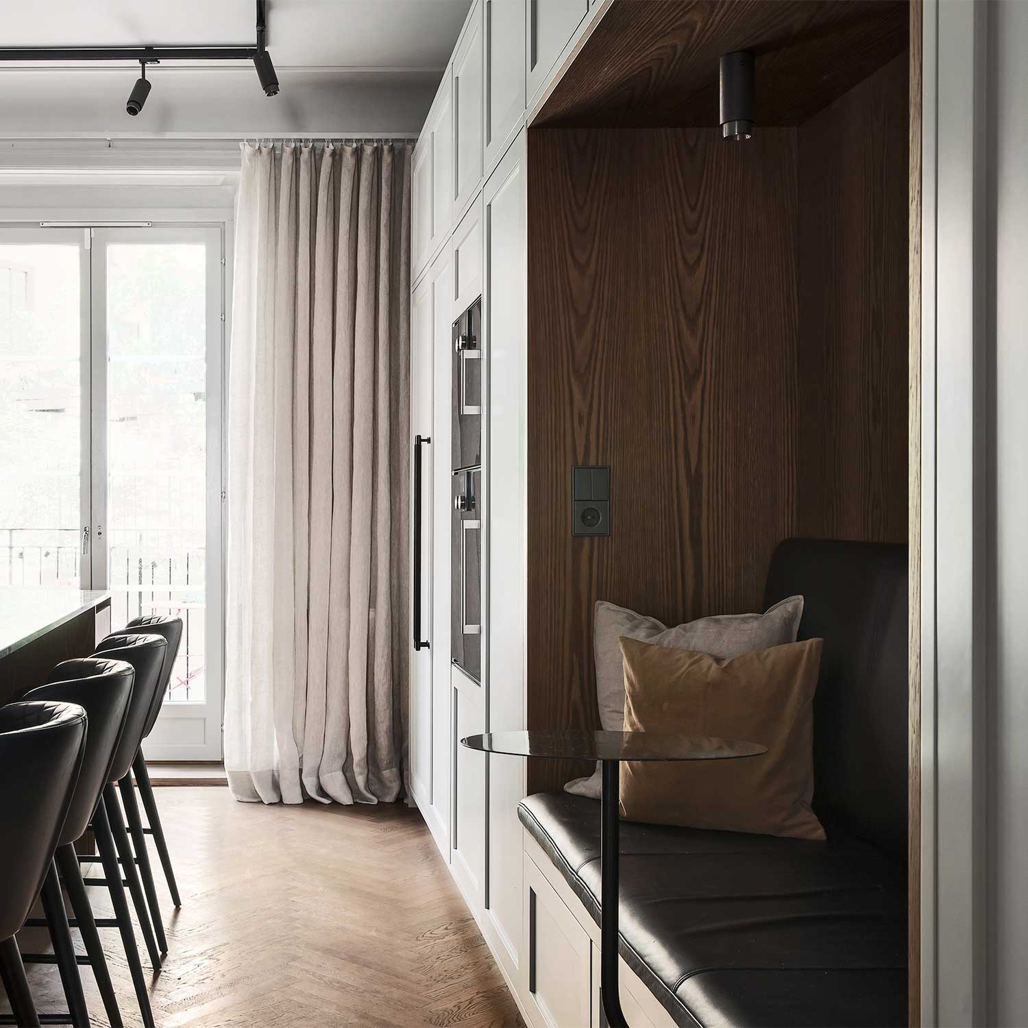 Exhaust Surface Linear - Foco de pared para cocina contemporánea