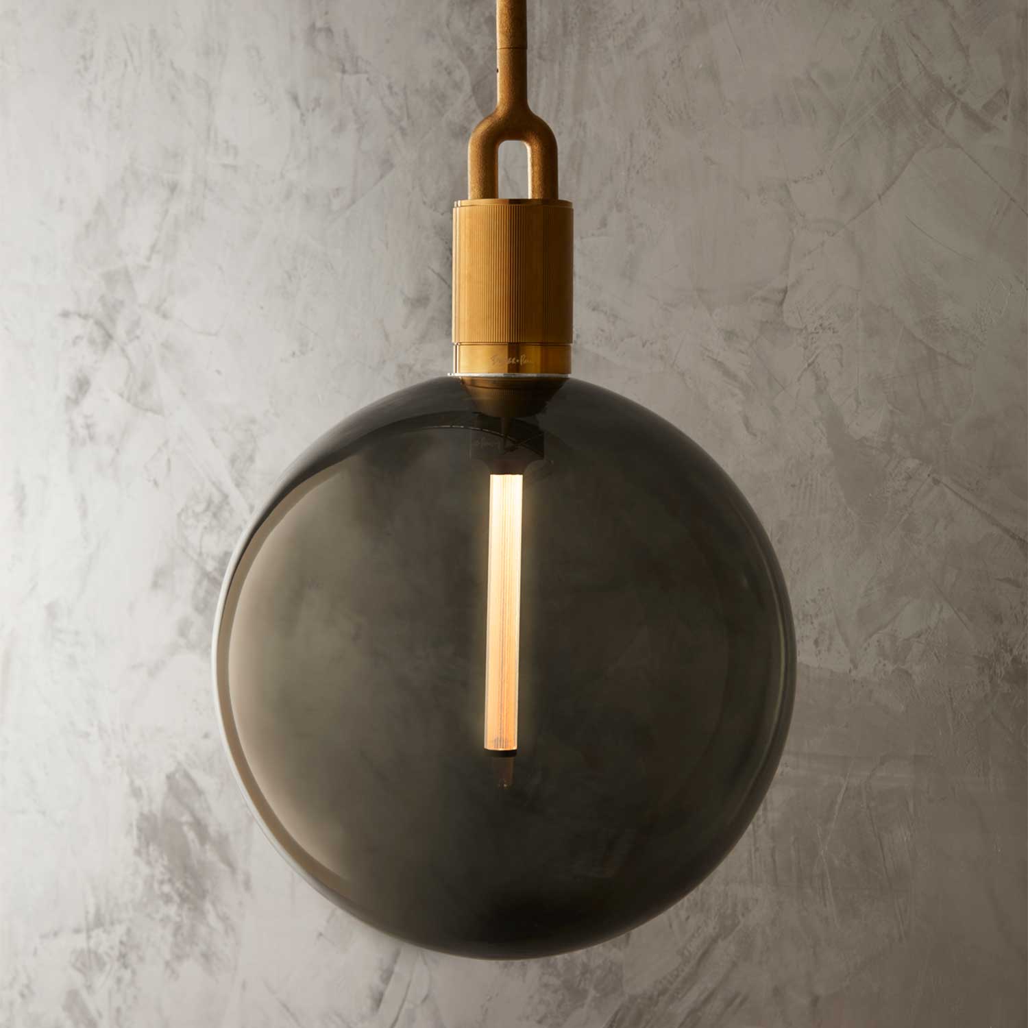 Forked Globe - Suspension design industriel globe en verre