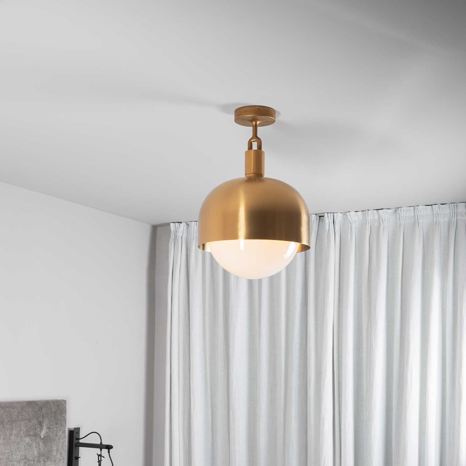 Forked Ceiling Shade - Plafonnier en verre et acier contemporain