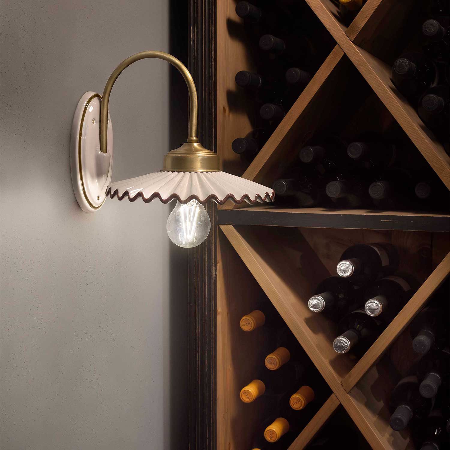 L'Aquila - Applique murale vintage en laiton et céramique