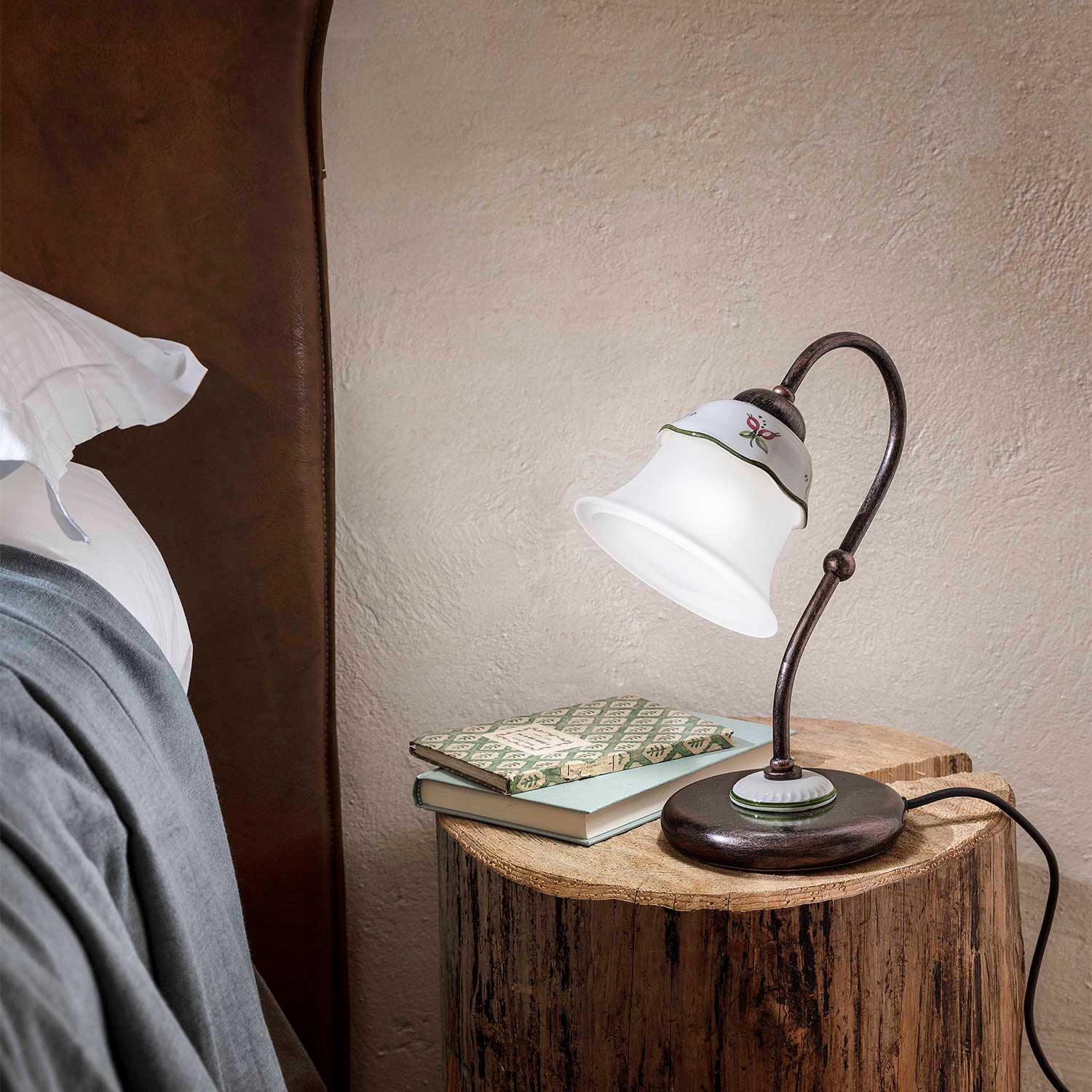 Ferrara - Lampe de table style moustier pour salon