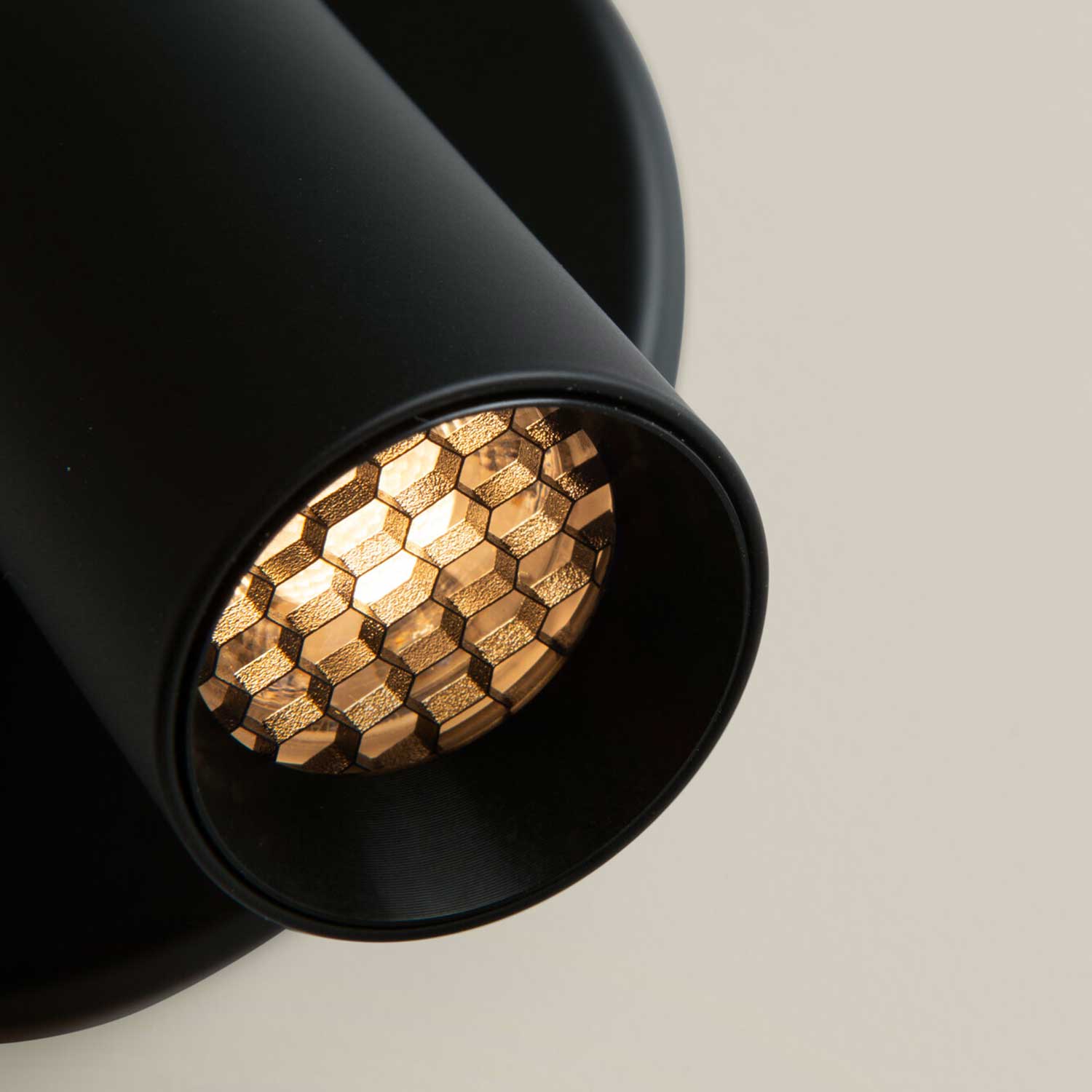 Chic - Applique murale LED liseuse dimmable pour chambre