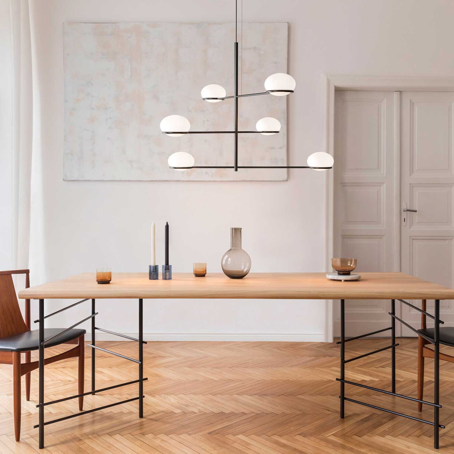 Coco Chandelier - Lustre XXL design en métal boules en acrylique