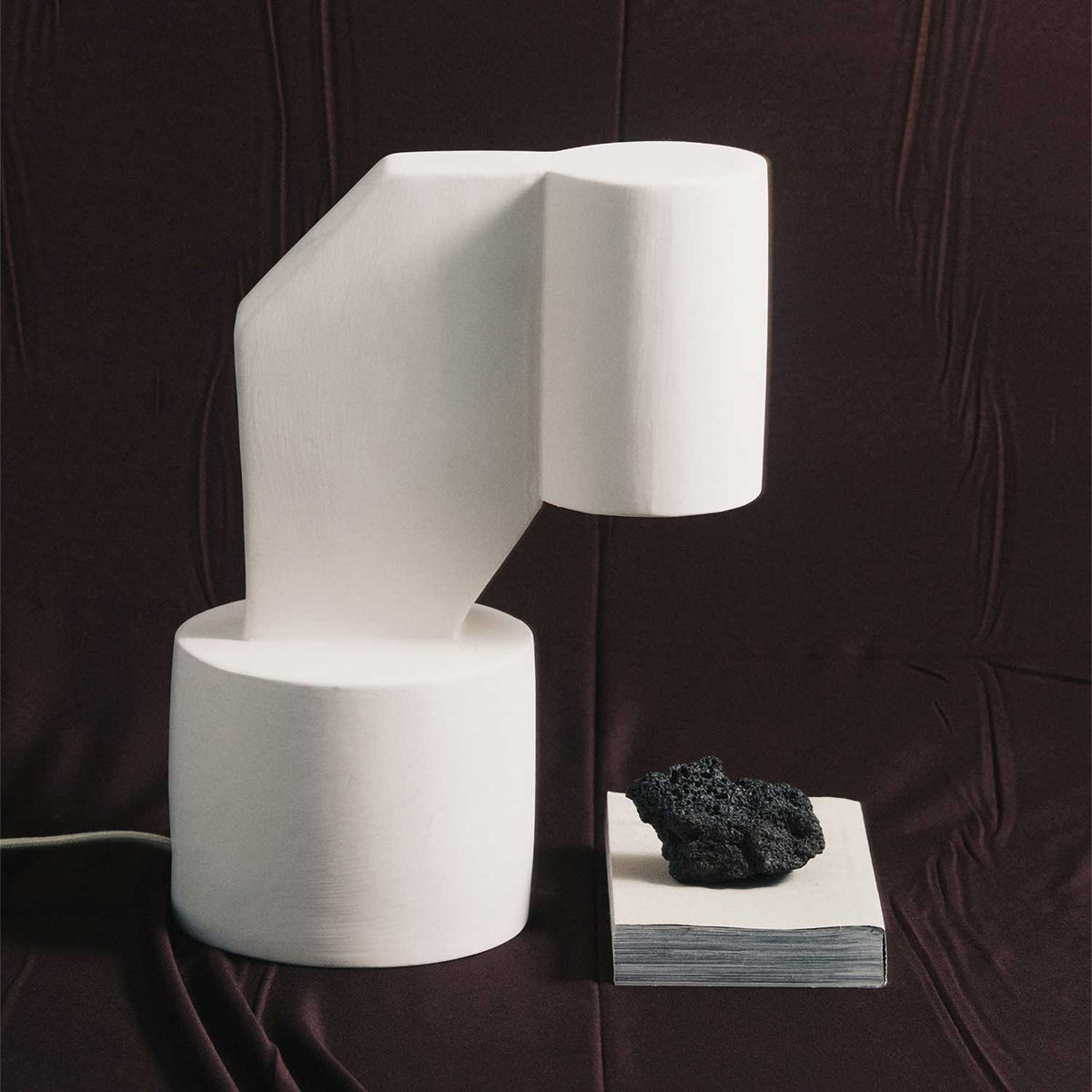 Nash - Lampe à poser en grès