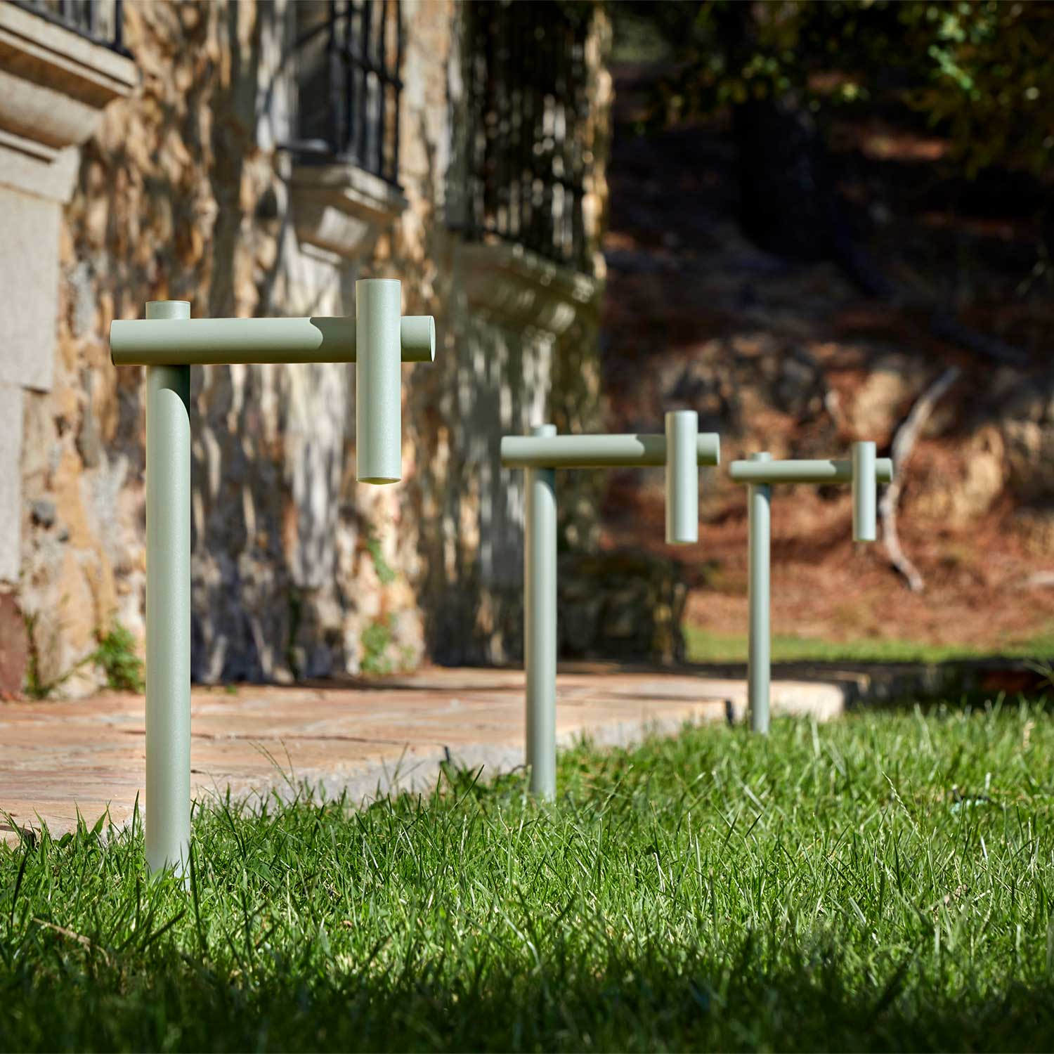 Tik - Borne led extérieure de jardin design moderne