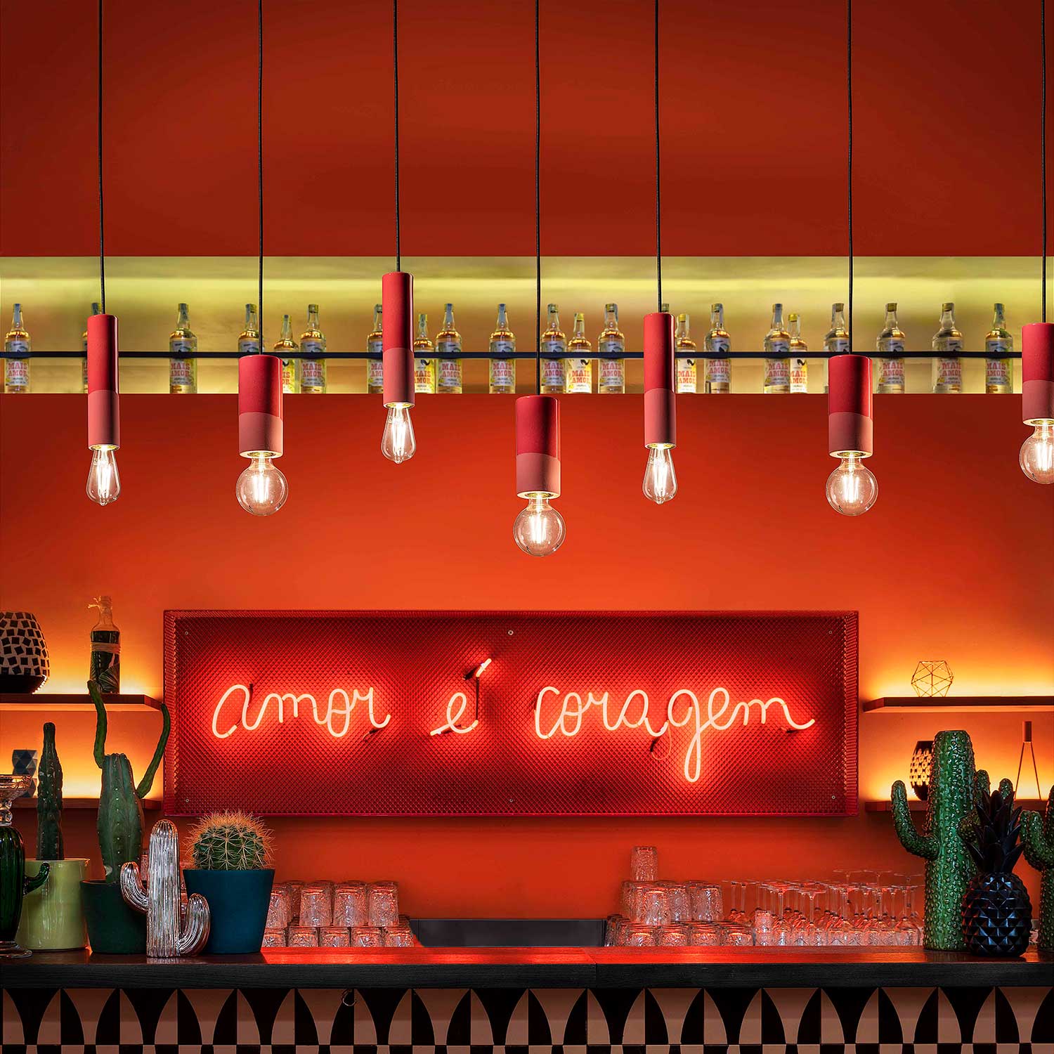 Pi - Suspension cuisine tube en céramique colorée