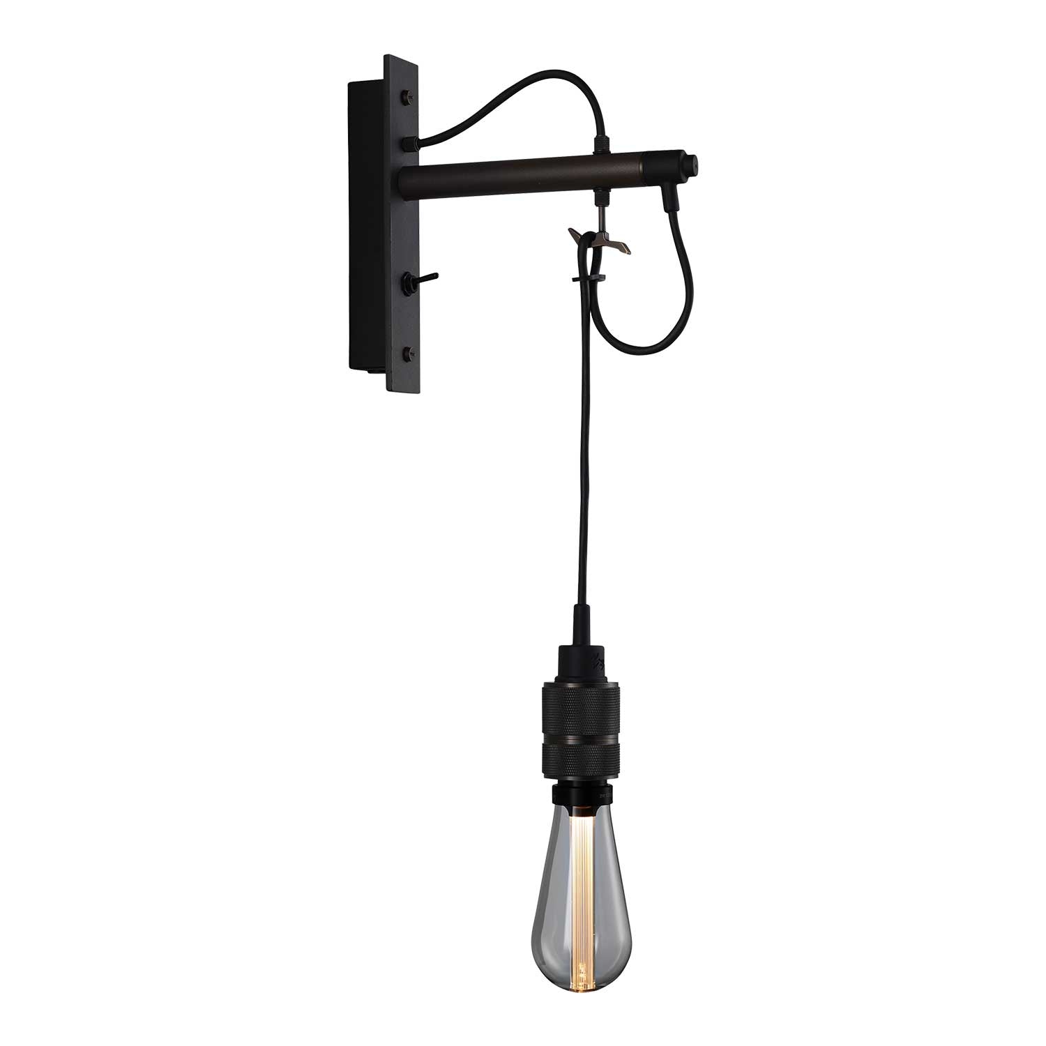 Hooked Wall Nude - Applique murale pendante pour chambre industrielle