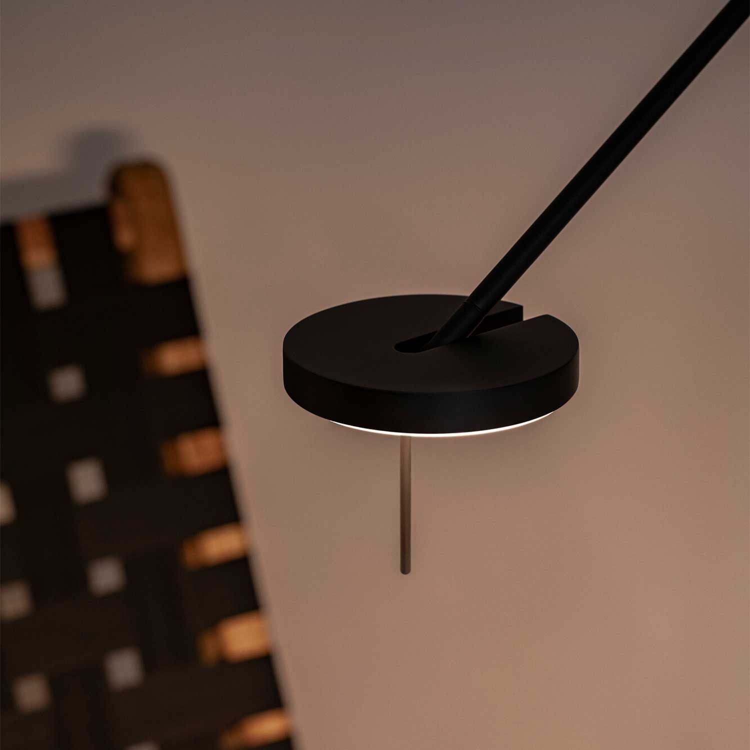 Invisible - Lampada da terra LED design minimalista per soggiorno