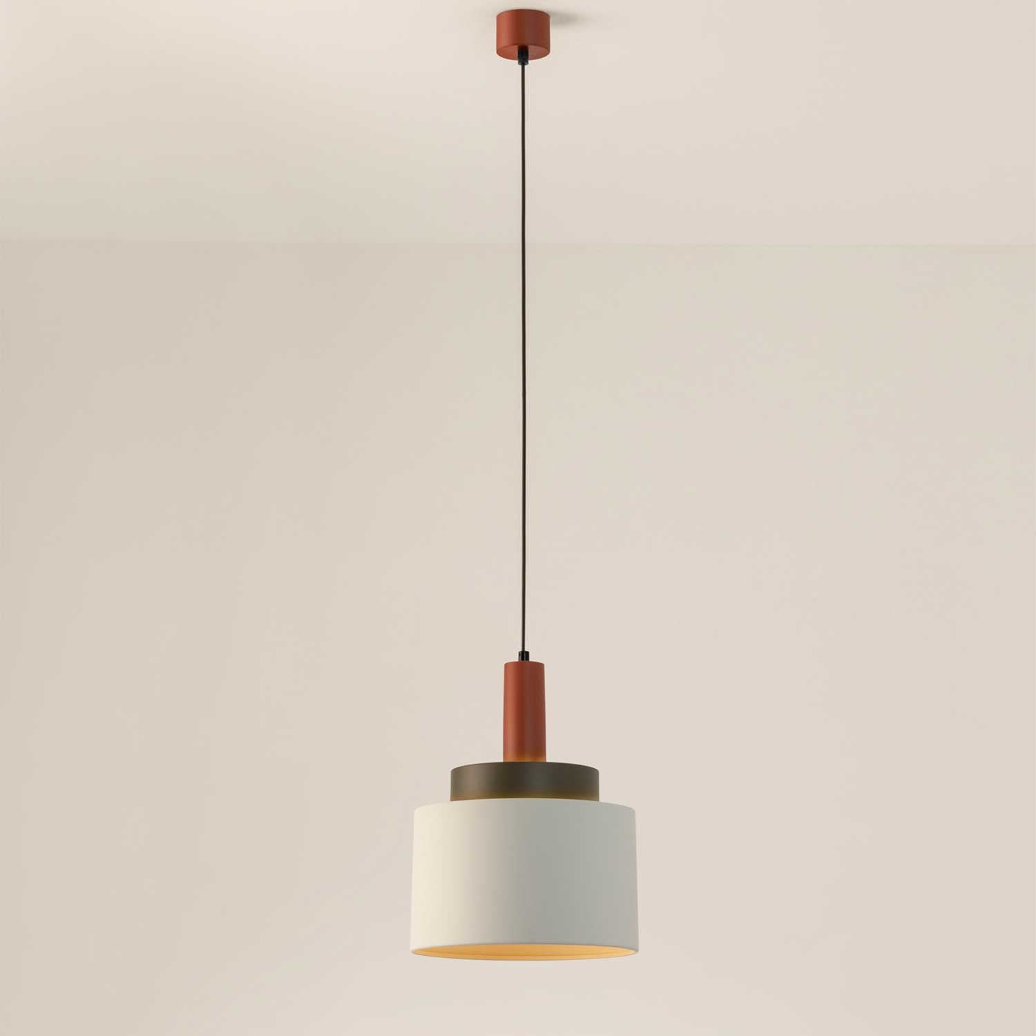 Keops Triple - Suspension en métal coloré design pour chambre