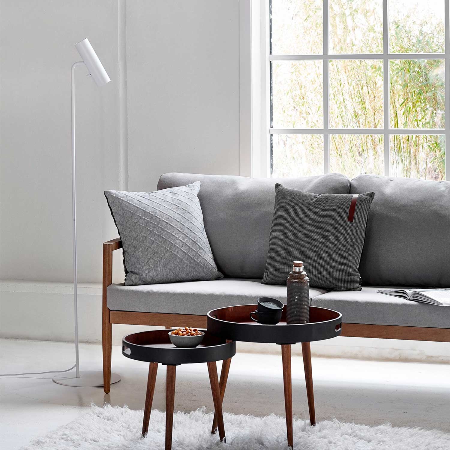 Mib - Lampadaire minimaliste en acier pour salon