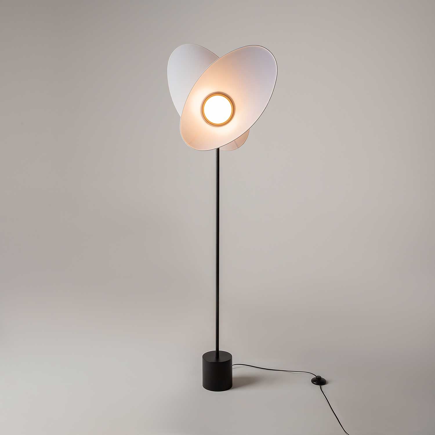 Evolution - Lampadaire LED sur pied au design moderne