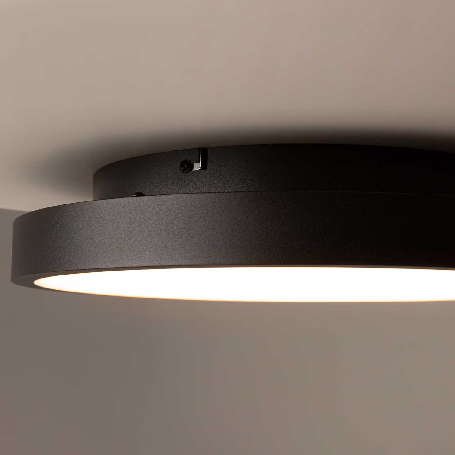 Orign - Plafonnier LED design noir effet pierre pour salon