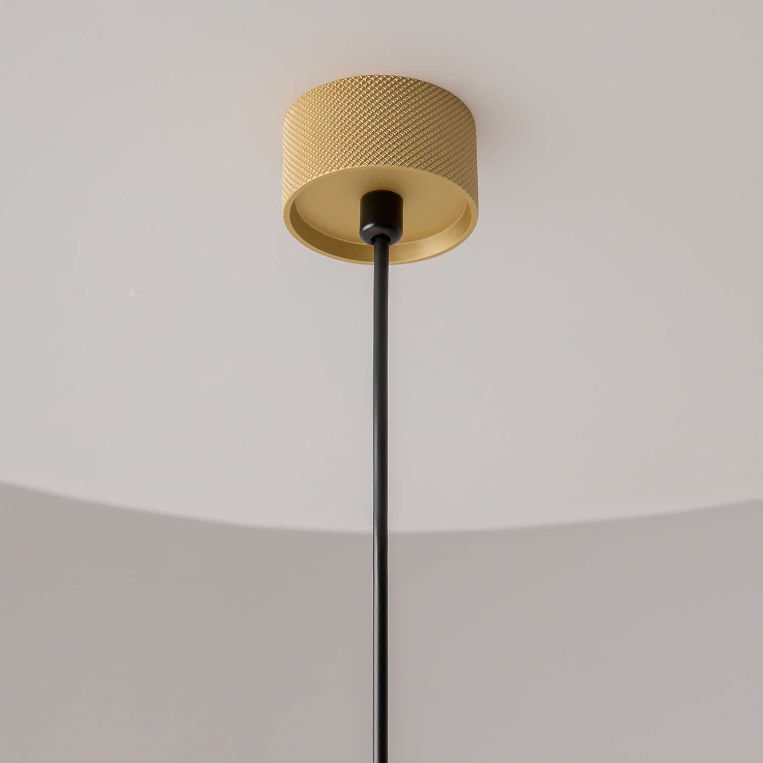 Artisan - Suspension tube en alu design pour cuisine