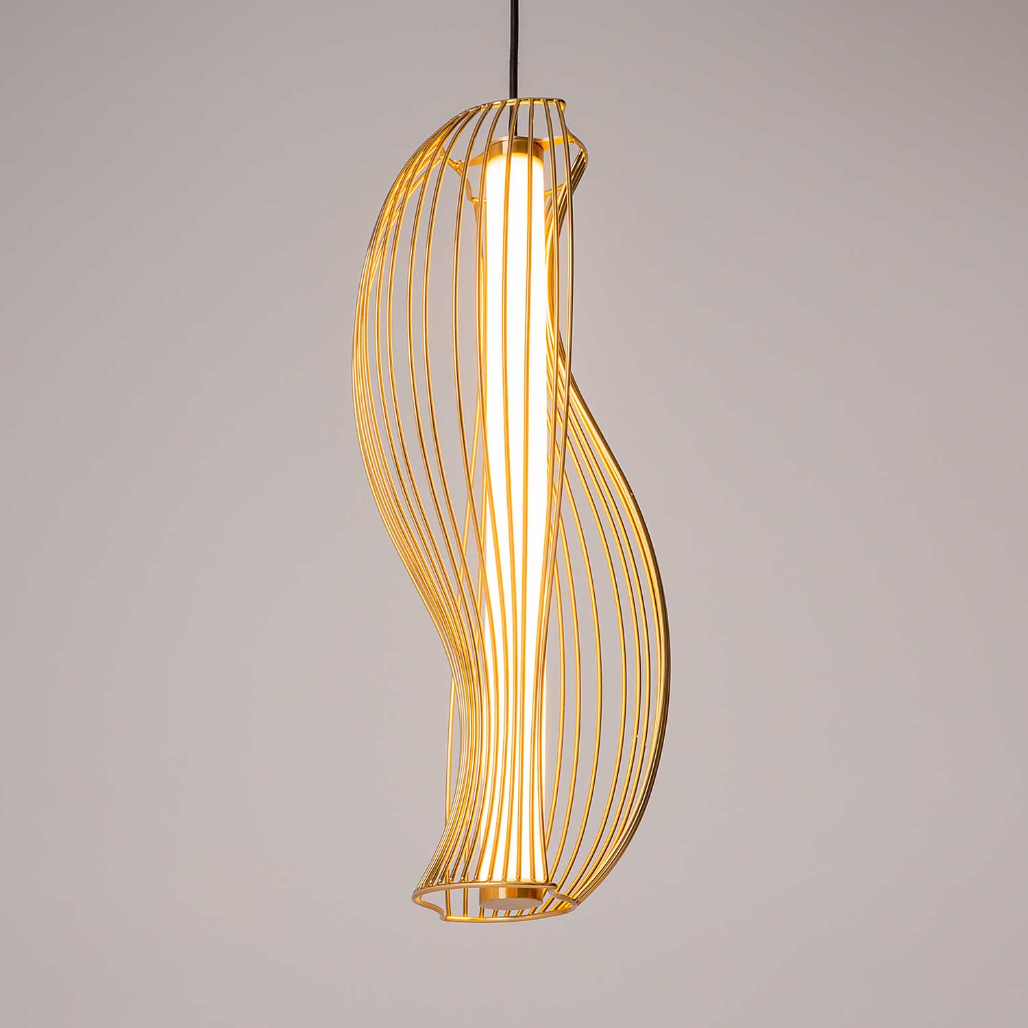 Shadows of the past - Suspension LED design pour salon