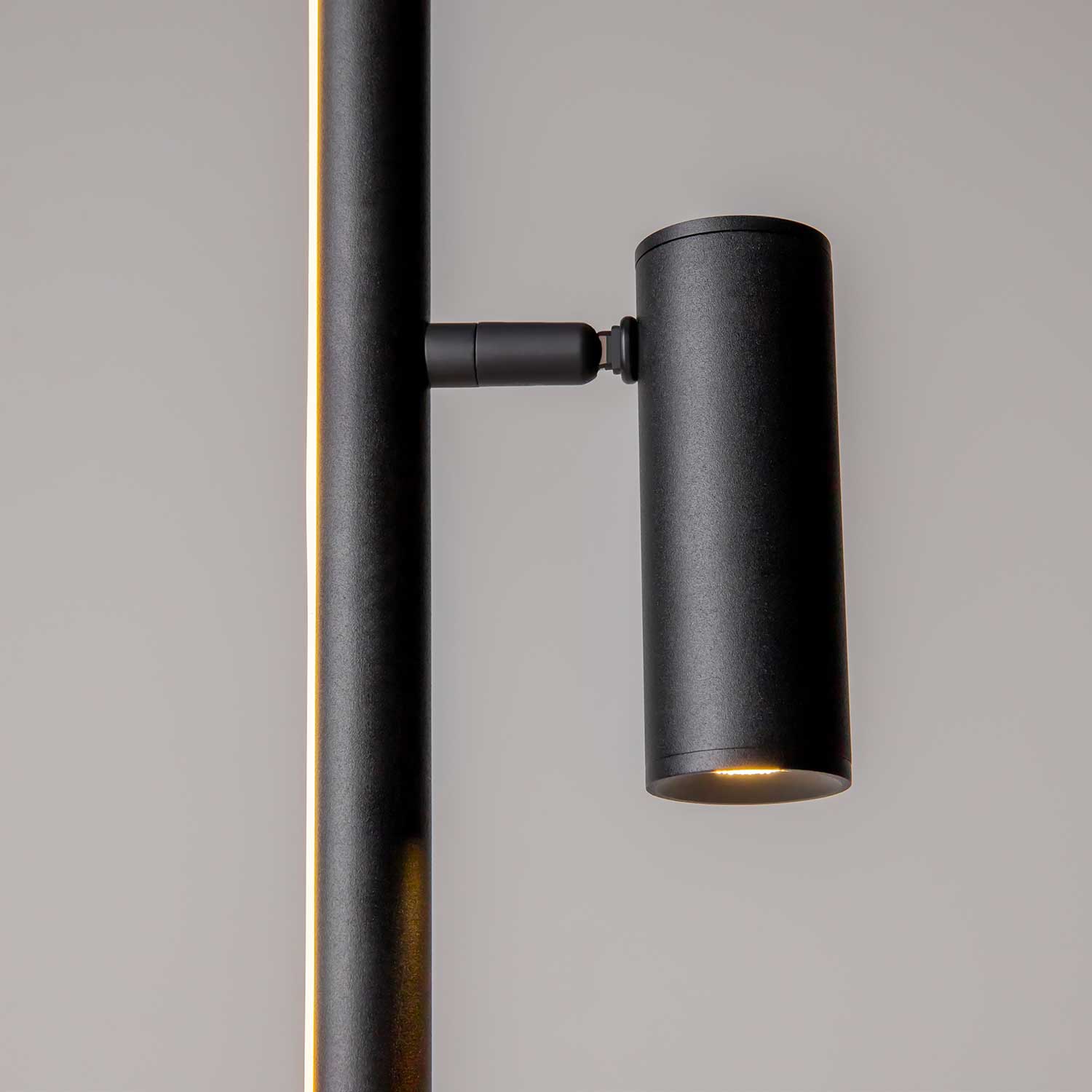 Thin - Lampadaire LED sur pied minimaliste au design moderne