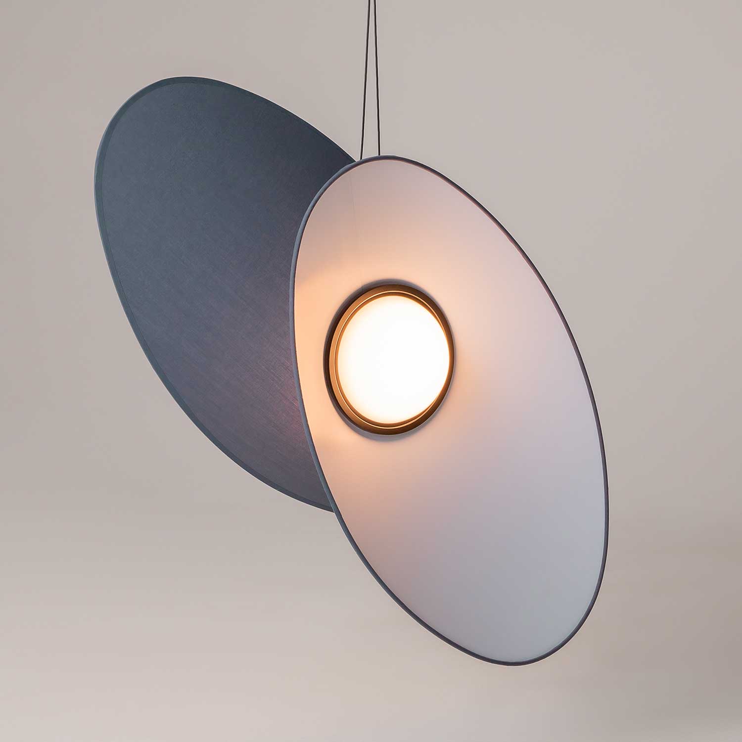 Evolution - Suspension LED au design moderne pour chambre