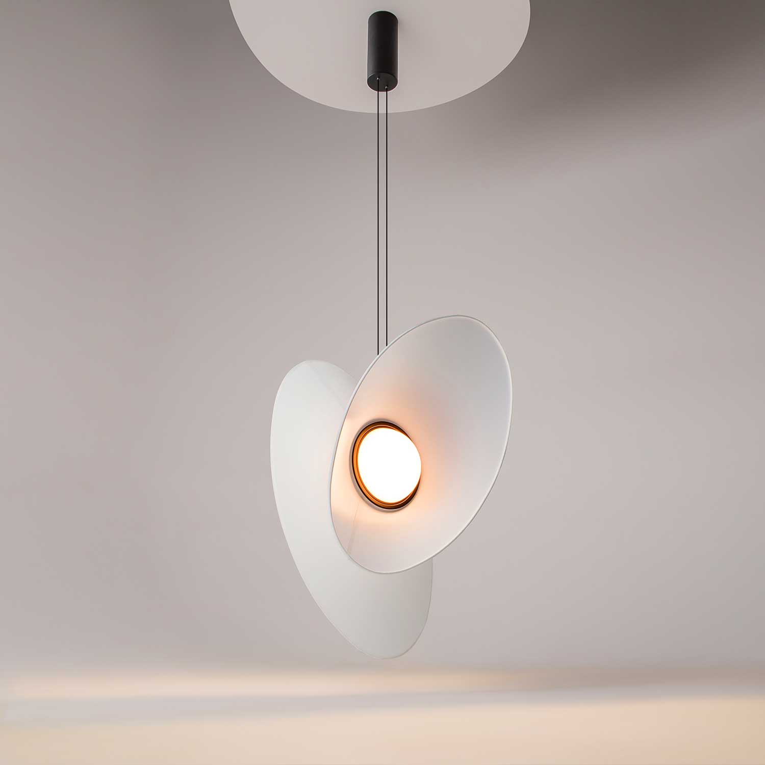 Evolution - Suspension LED au design moderne pour chambre
