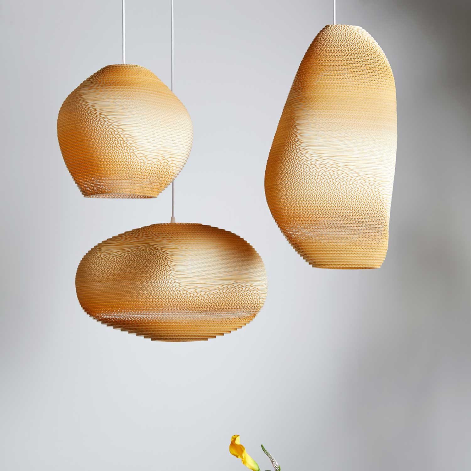 Scraplights Alki - Suspension en carton design pour salon moderne