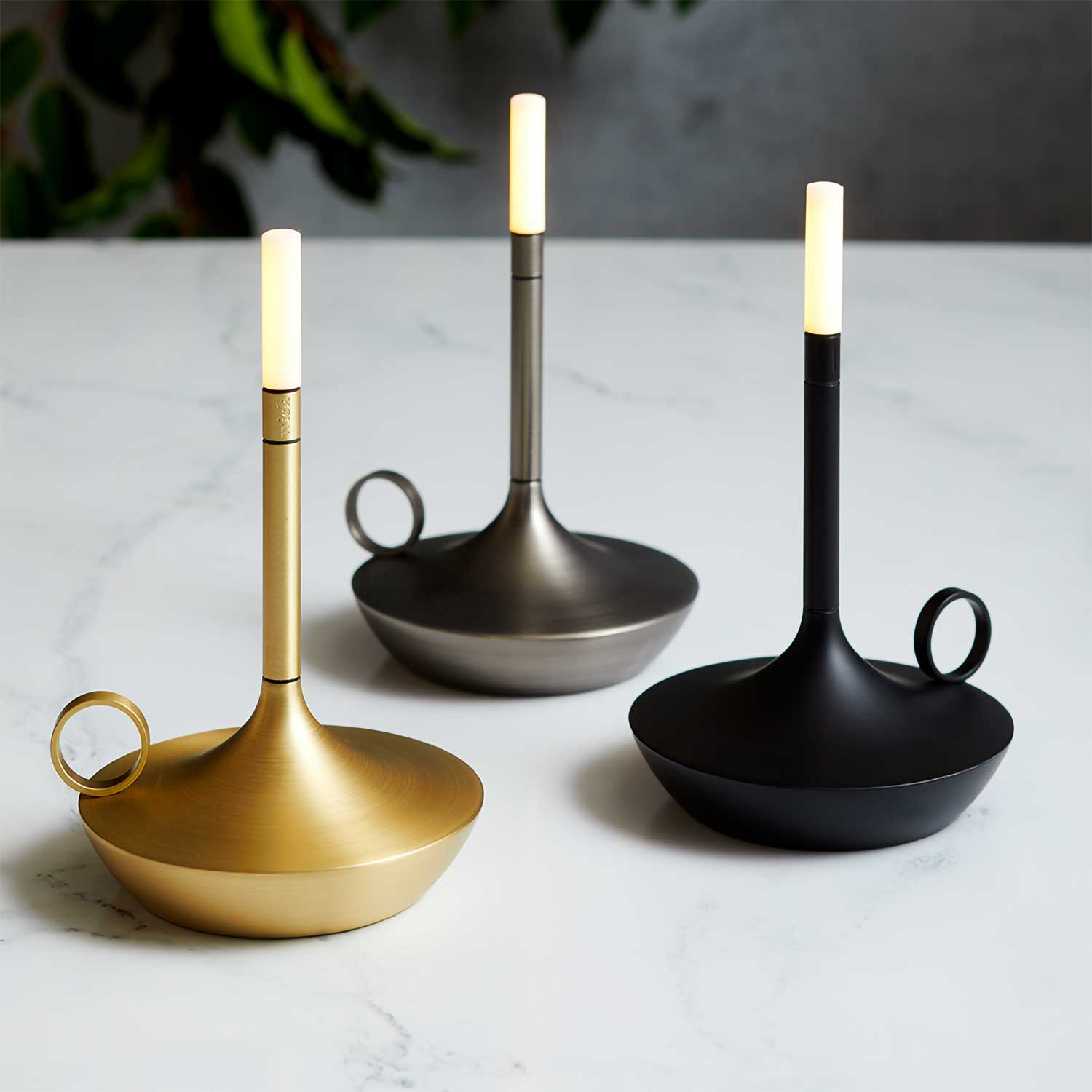 Wick - Portable cordless rechargeable candle lamp