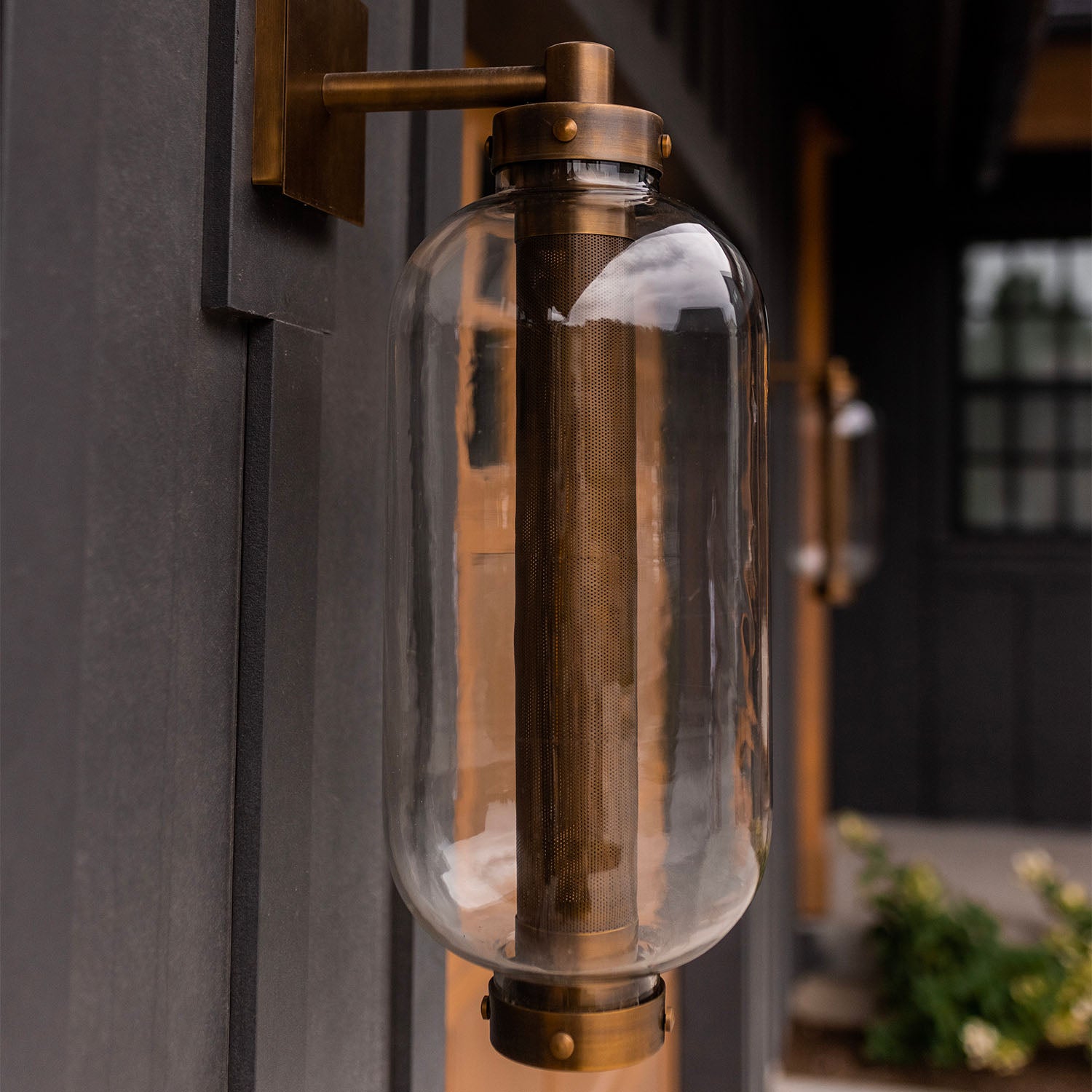 ATWATER - Applique lanterne vintage industriel en laiton