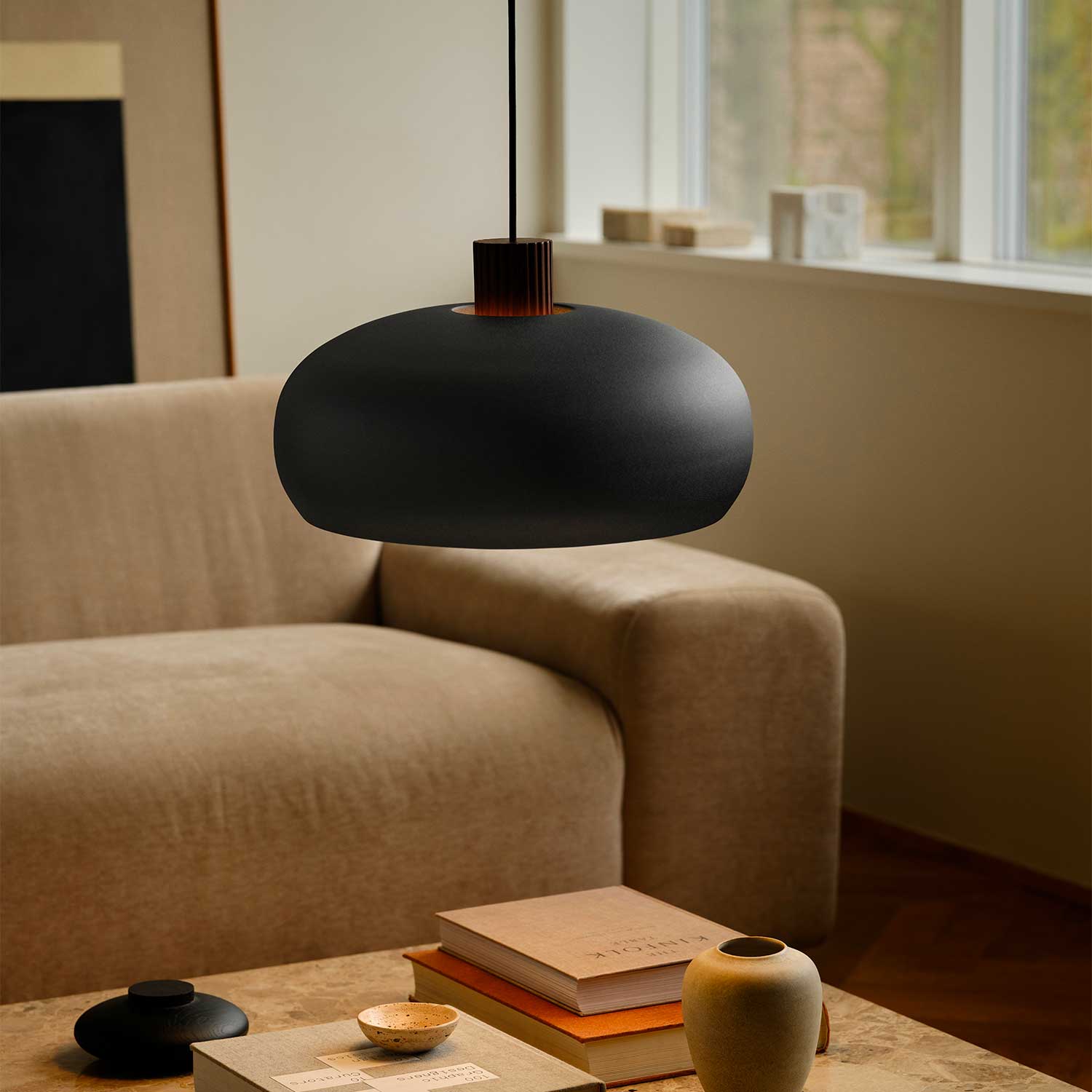 Aurelio - Suspension scandinave en acier noir et bois pour cuisine
