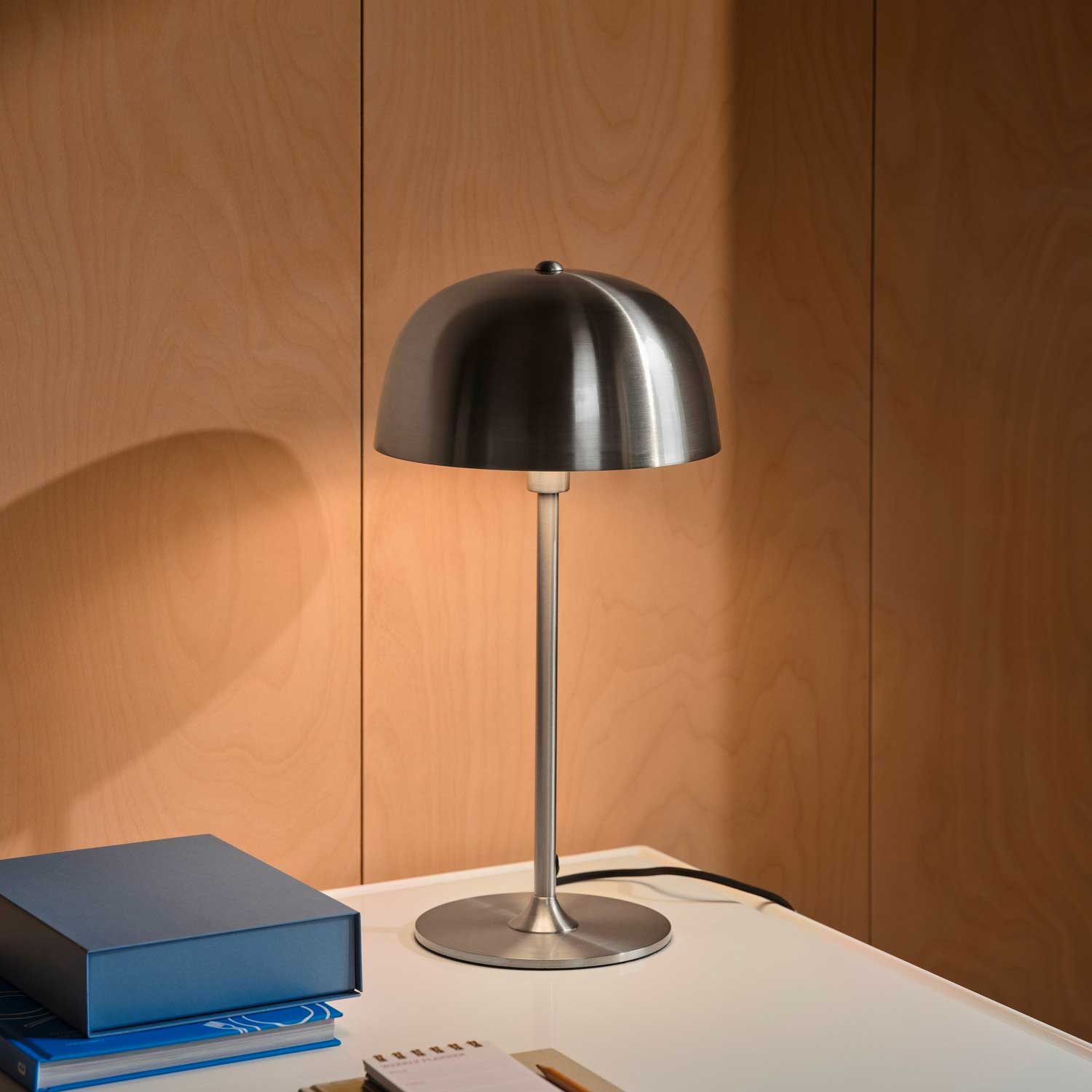 Cera - Lampe de table en métal pour salle à manger moderne