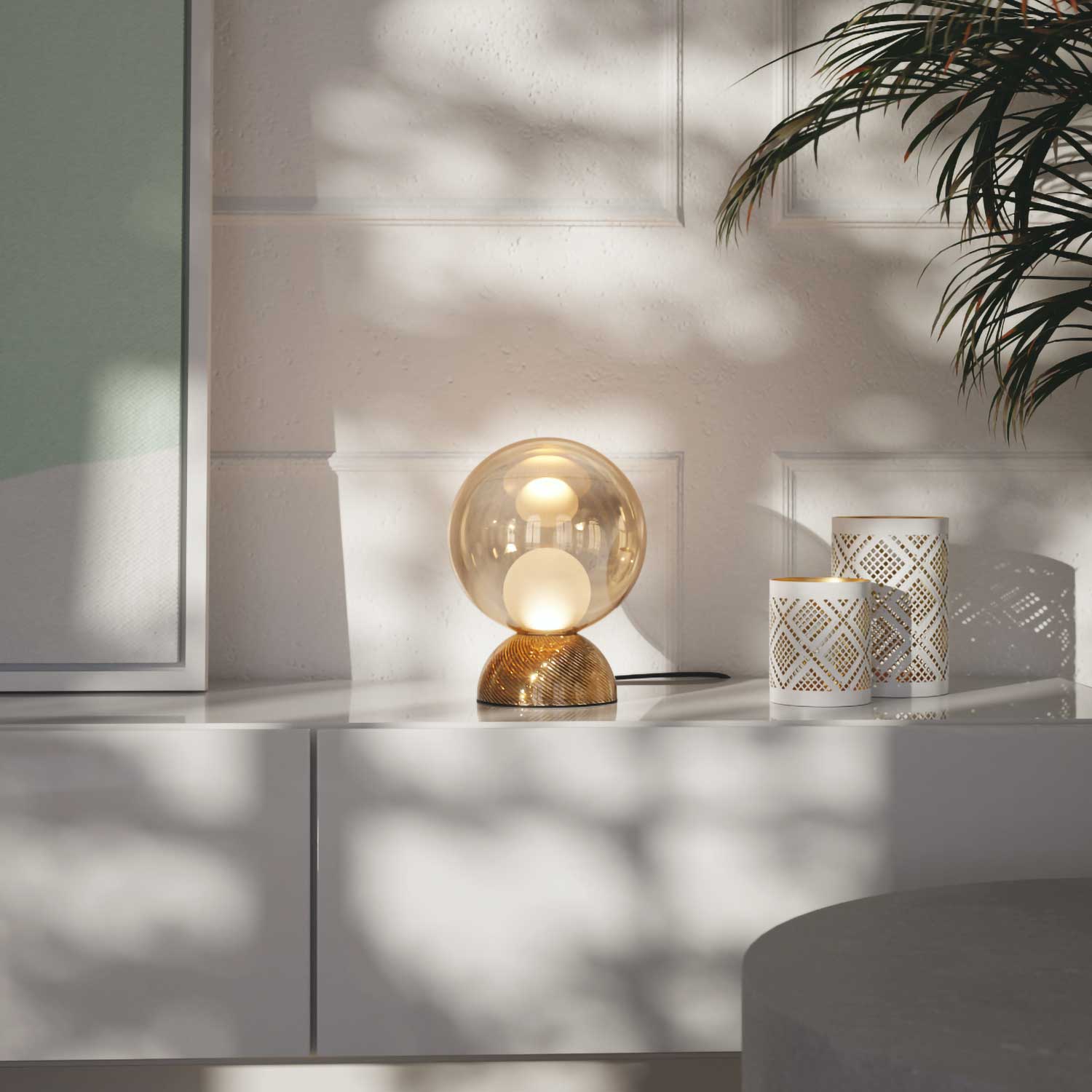 CHARM - Lampe à poser luxueuse en verre sablé design