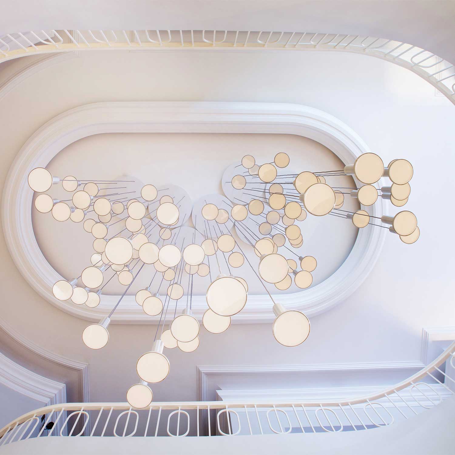 Cielo Plus - Hängeleuchte mit integrierter LED im minimalistischen Design für die Küche