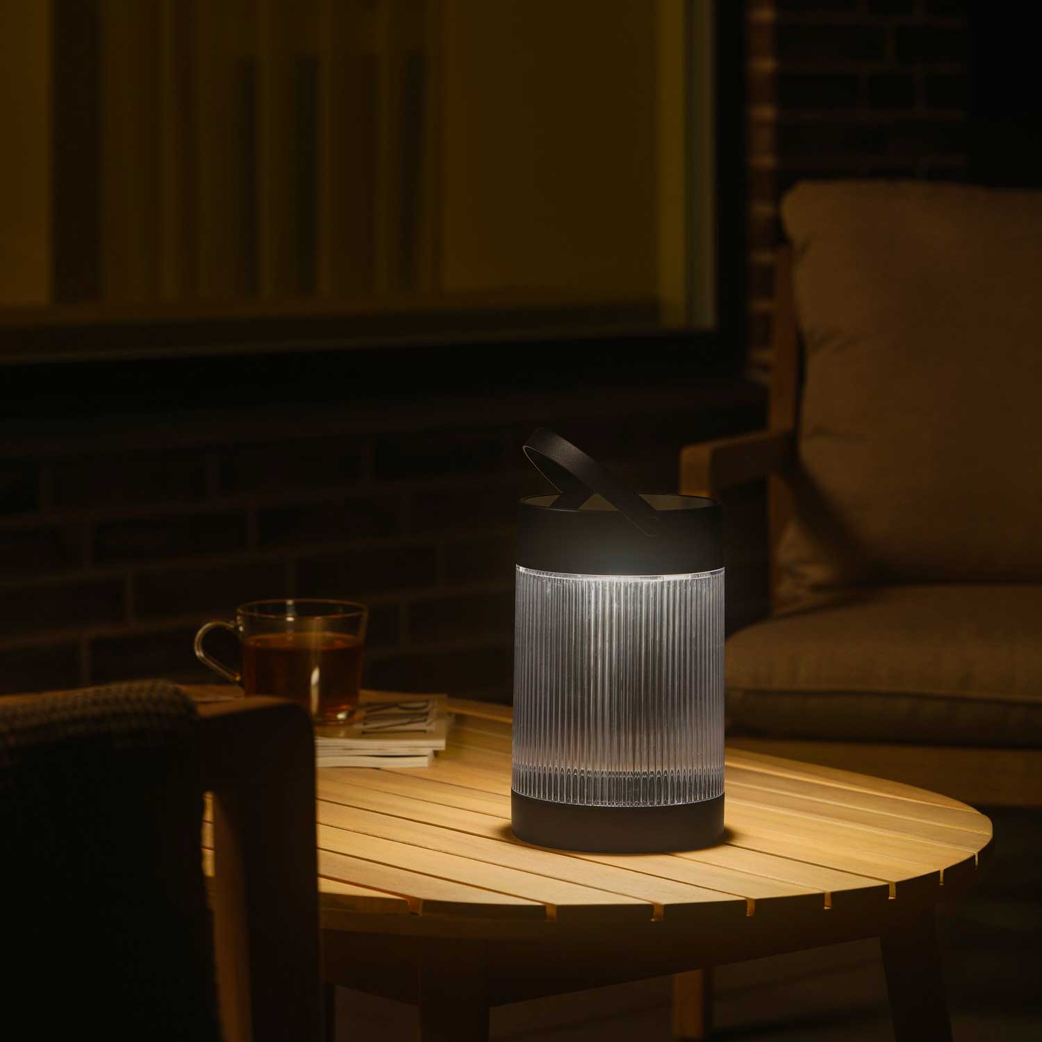Coupar - Lámpara nómada LED solar para mesa exterior