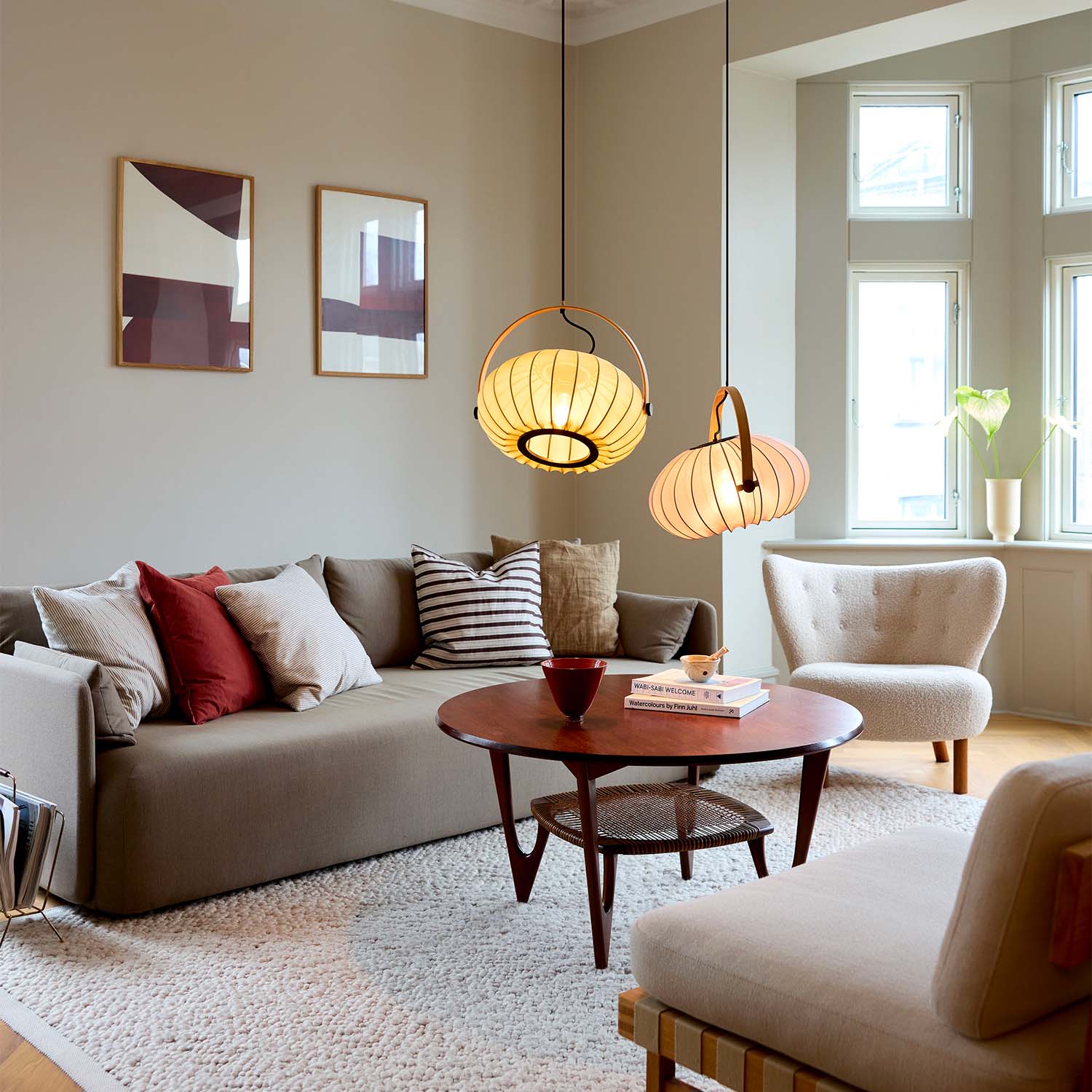 HALO DESIGN DC TEXTILE oval pendant lamp in Japandi fabric