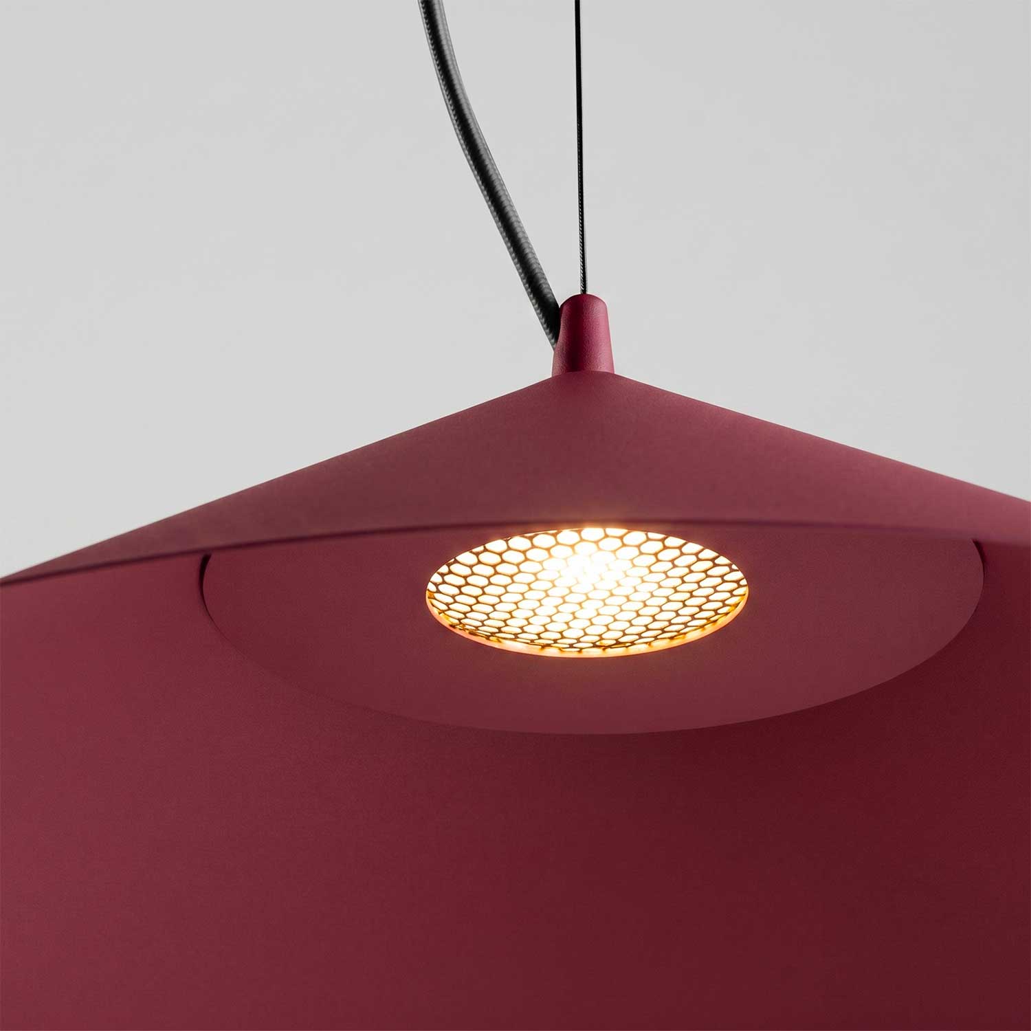 Eridan - Suspension LED minimaliste en acier coloré