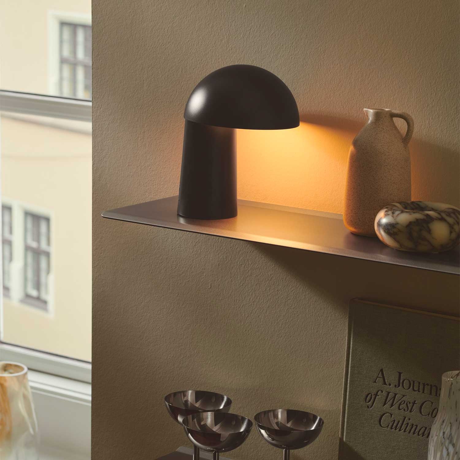 Faye - Lampe à poser LED portable design contemporain