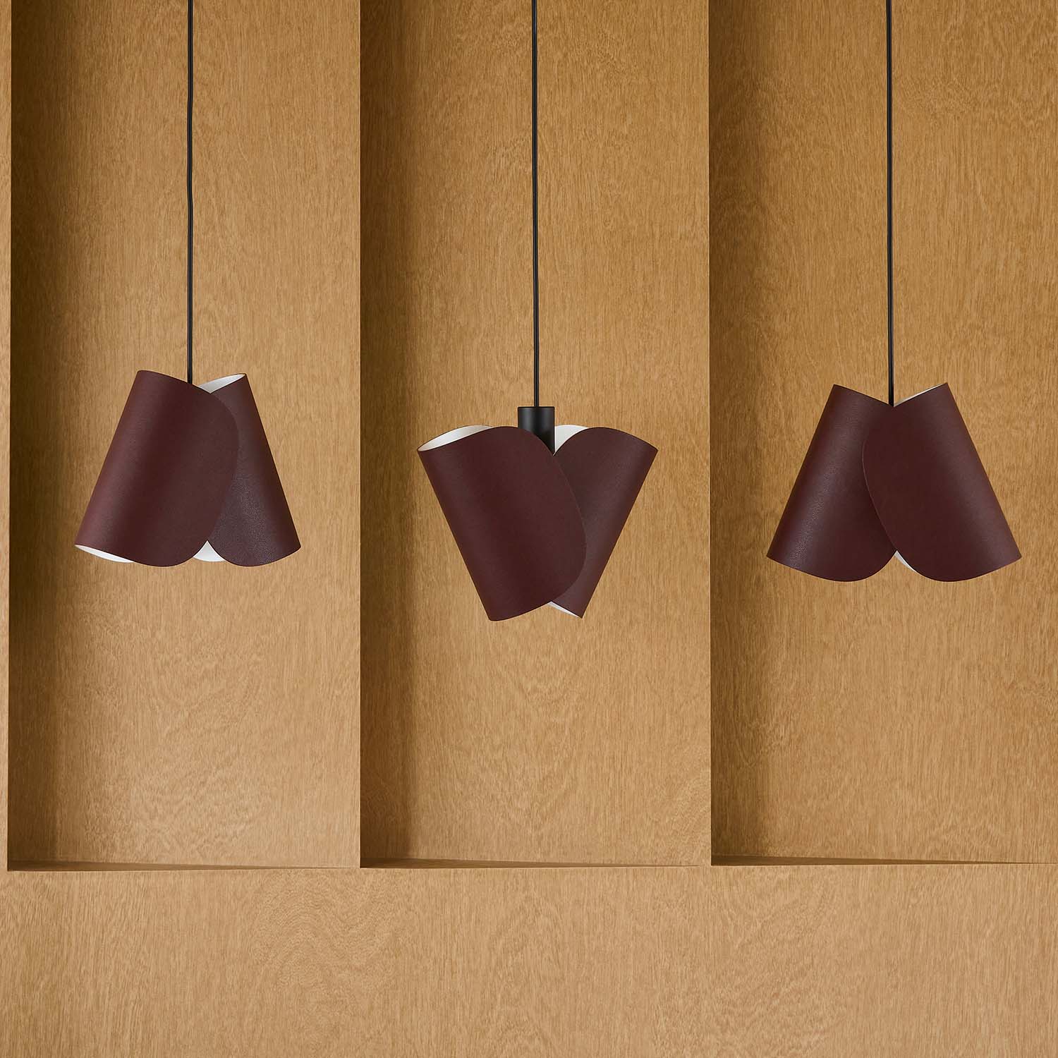 FLIP - Reversible vegan leather pendant light