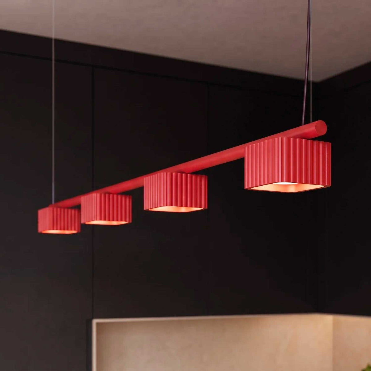 Majoris - Suspension linéaire en aluminium cannelé à quatre lumières, style contemporain