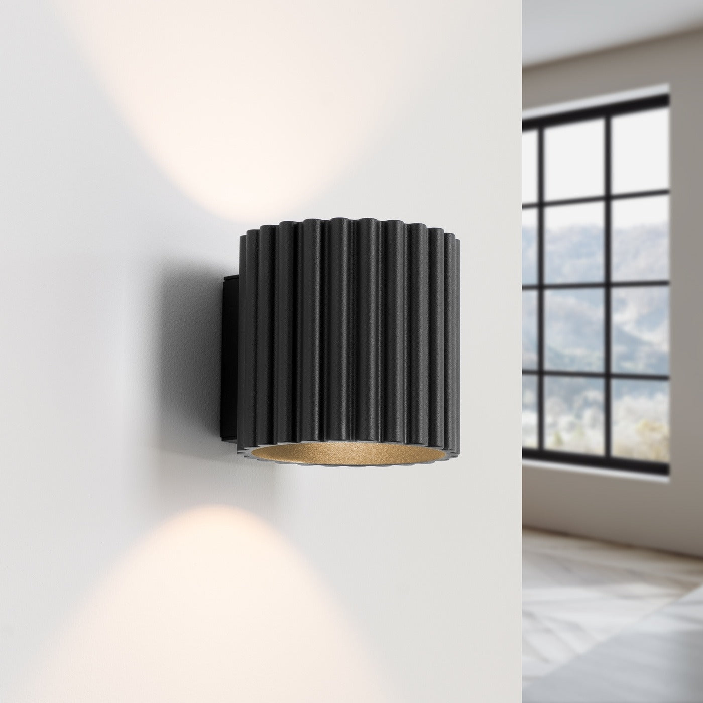 Heze – Geriffelte Wandleuchte aus Stahl für moderne Wohnzimmer