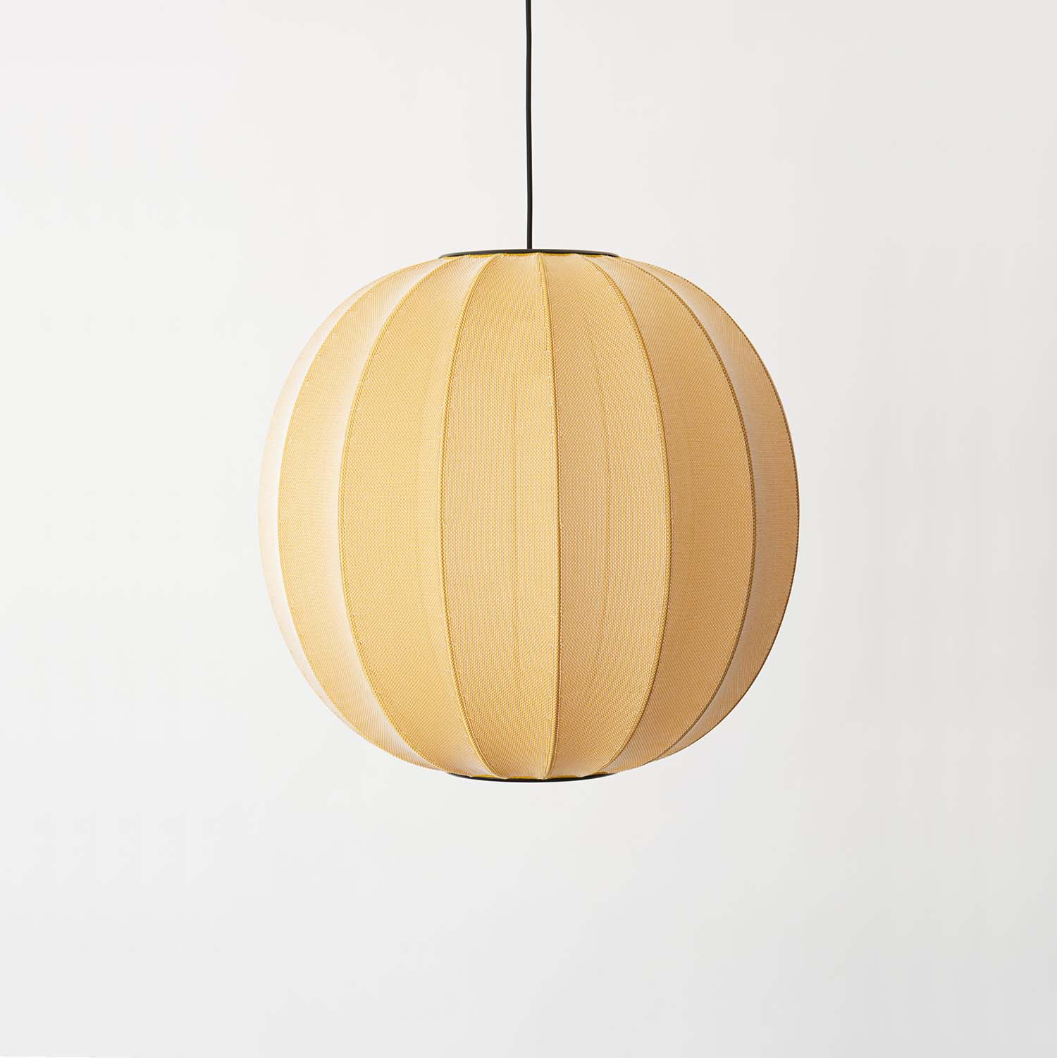 KNIT-WIT Round - Oval pumpkin woven japandi hanging lamp